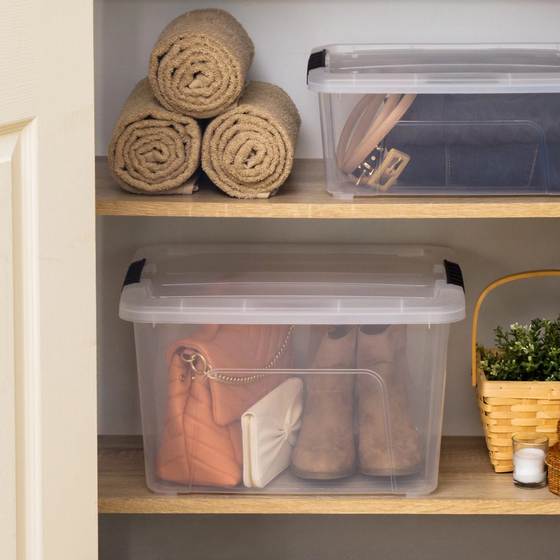 IRIS USA 8 Pack 32 Quart Stack & Pull™ Box, Clear