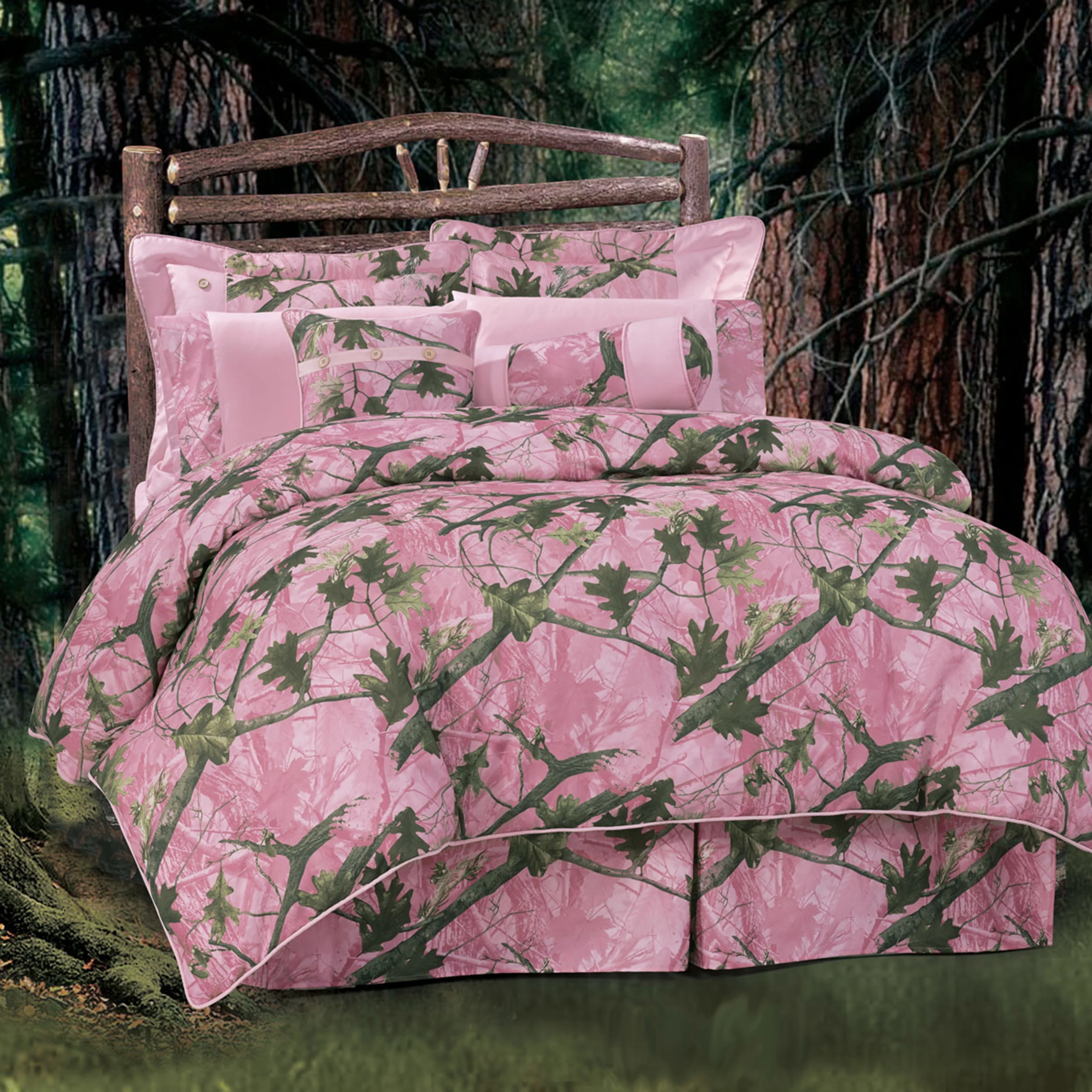HiEnd Accents  Oak Pink Camo Comforter Set