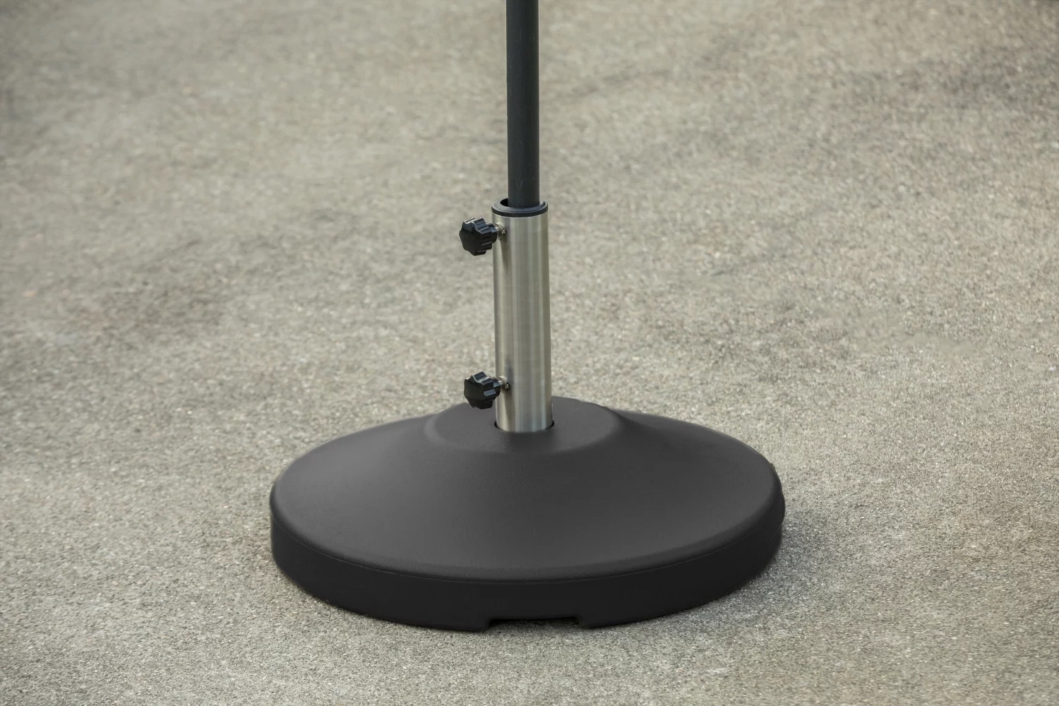 US Weight Fillable Free Standing Umbrella Base - Black