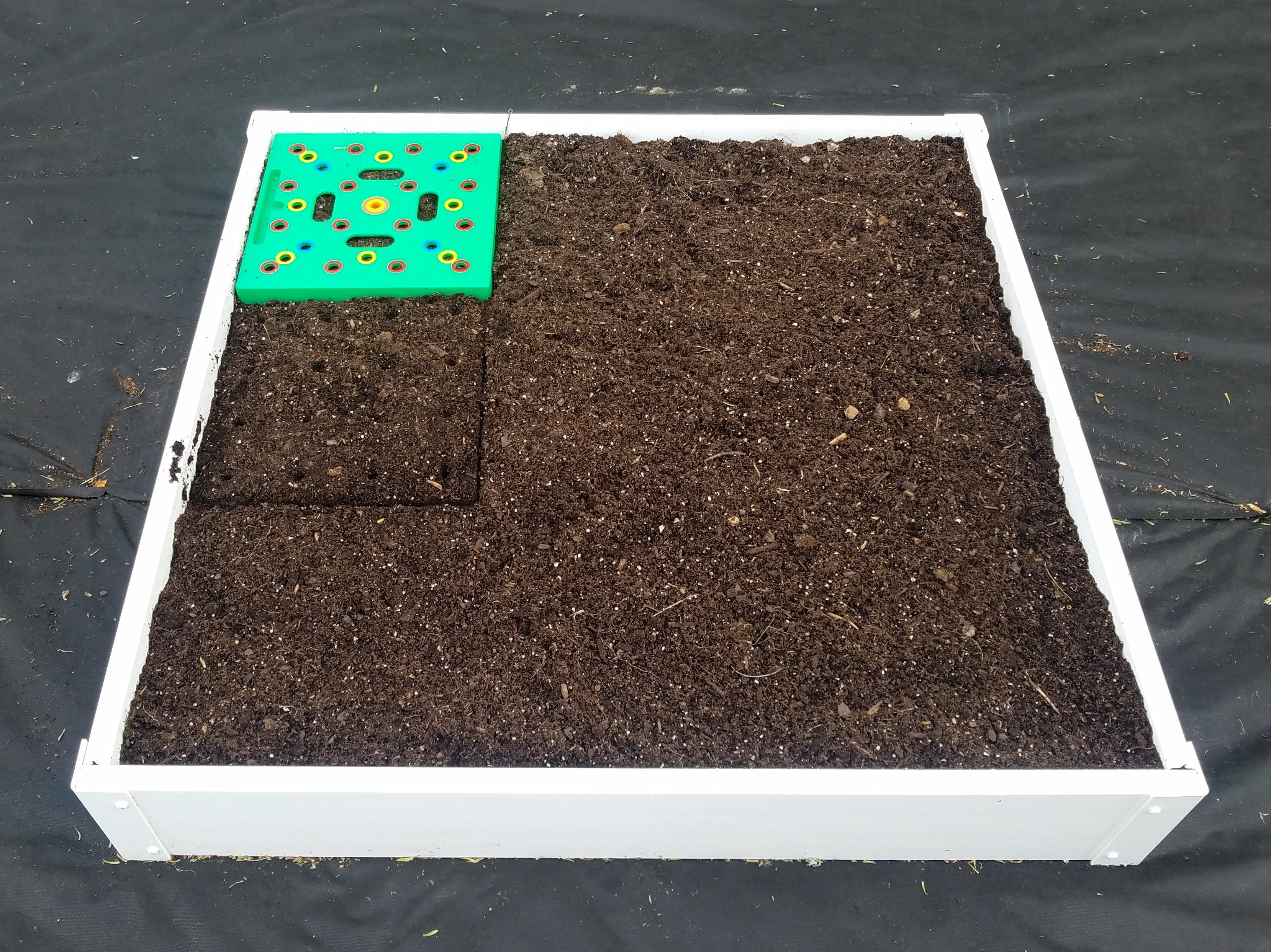 Handy Bed  3 x 3 ft. Vinyl Raised Garden Bed, White