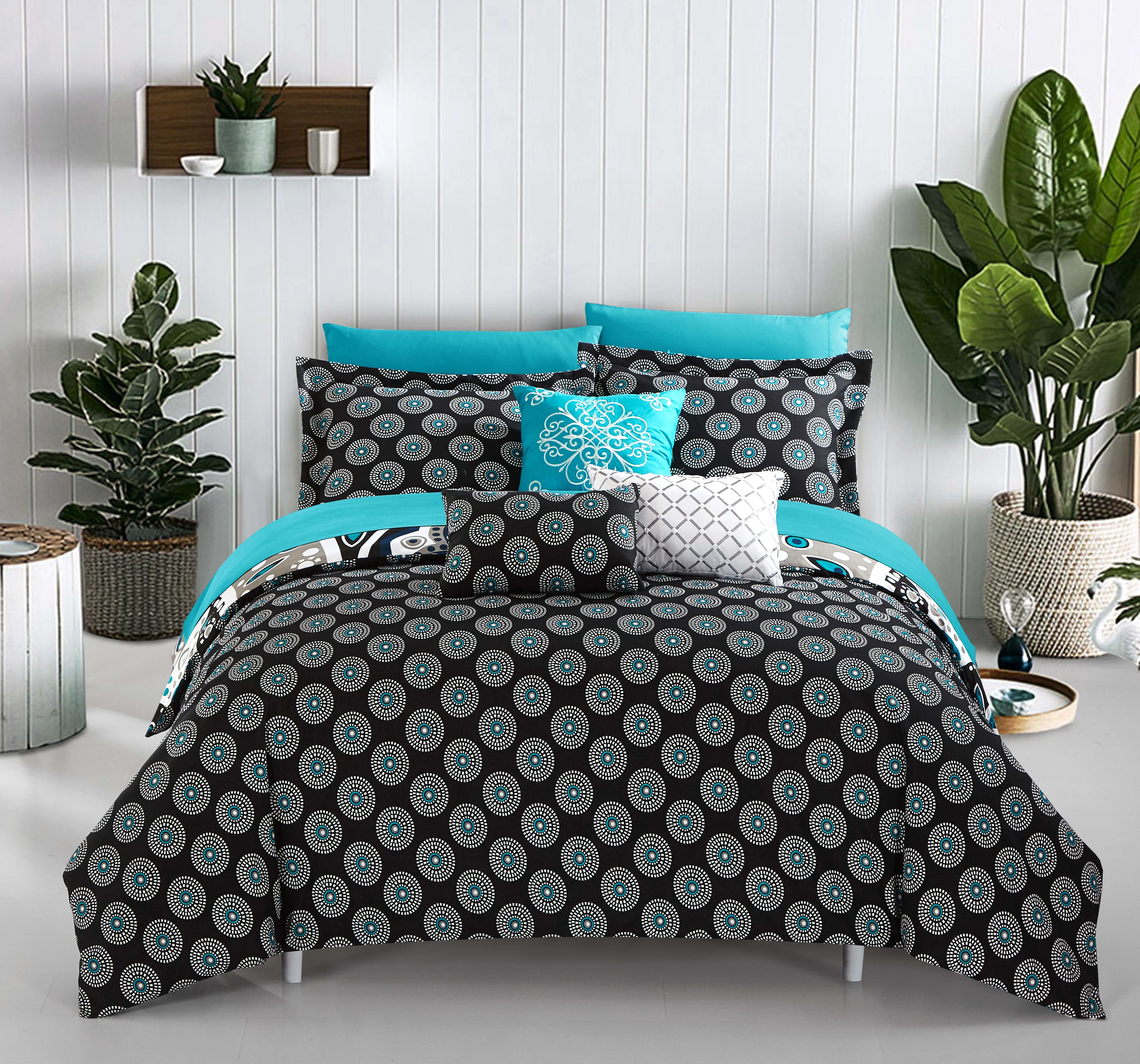 Chic Home CS5036 10 Piece Prenston Contemporary Geometric Pattern Comforter Complete Bed with Sheet Sets Decorative Pillows Shams, King - Black