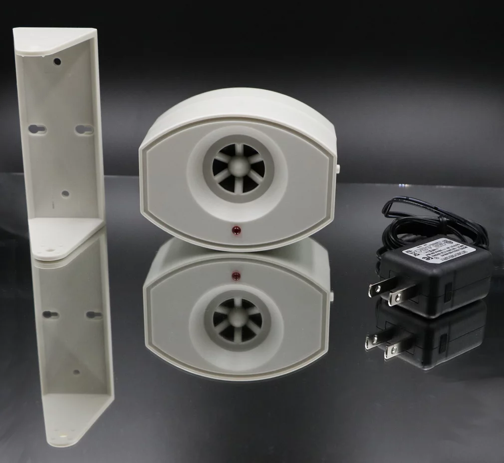 Cleanrth EZ1200 EZ-Mount Ultrasonic Rodent Control | Dedicated Rat Repeller