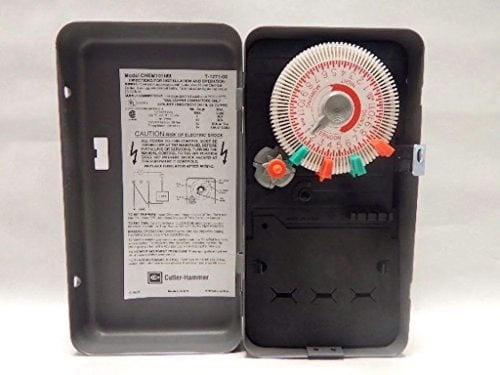 CHEM101NM SPST NEMA 1 Enclosure With Plastic Interior TIME Clock 24 Hour 40 AMP 120 Volt