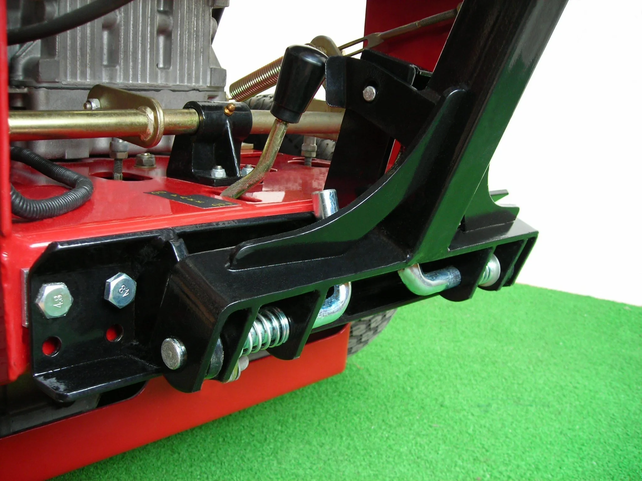 Bradley Mowers SW2006N Swivel Wheel Sulky - Lift & Latch