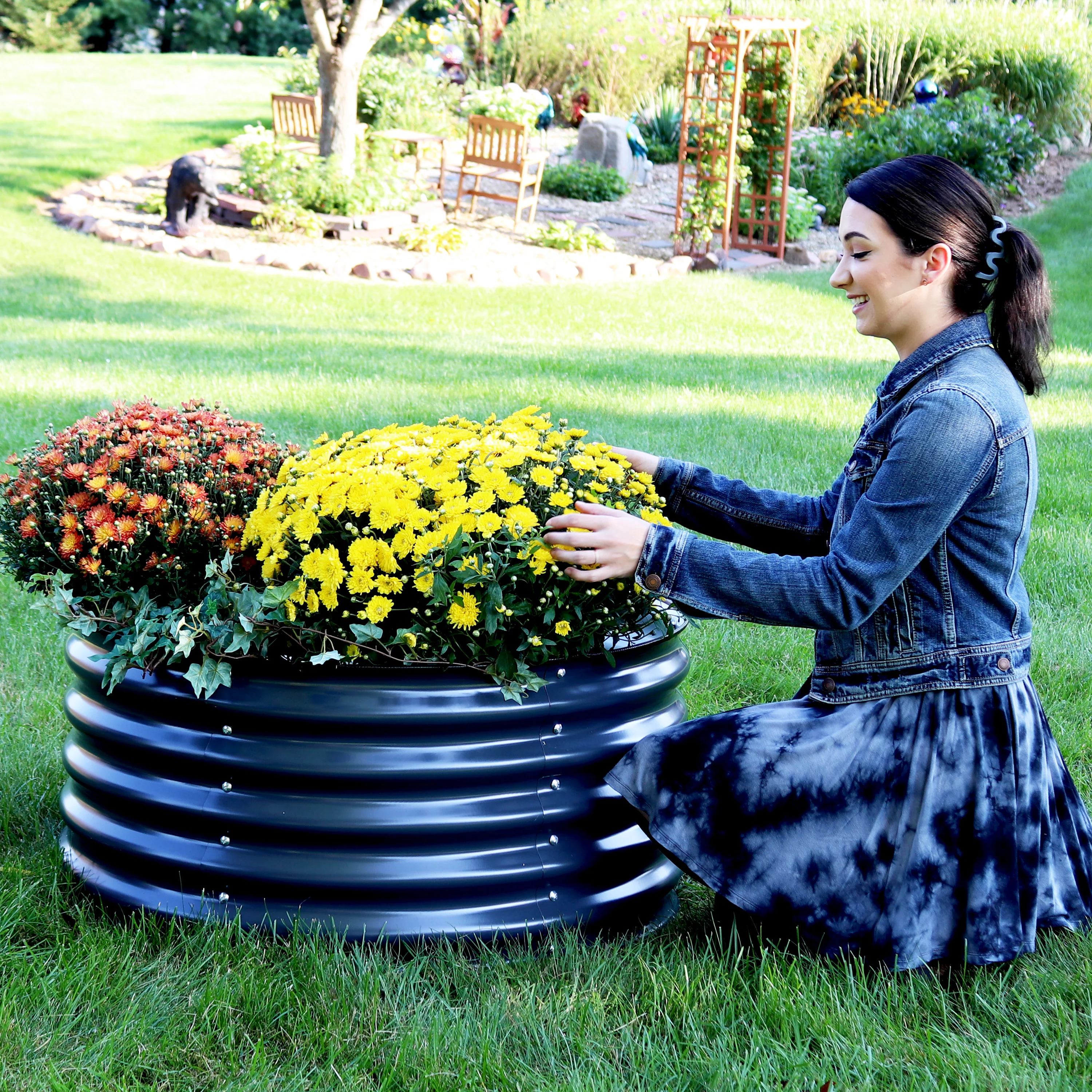 Sunnydaze Galvalume Steel Round Raised Garden Bed - 17.25