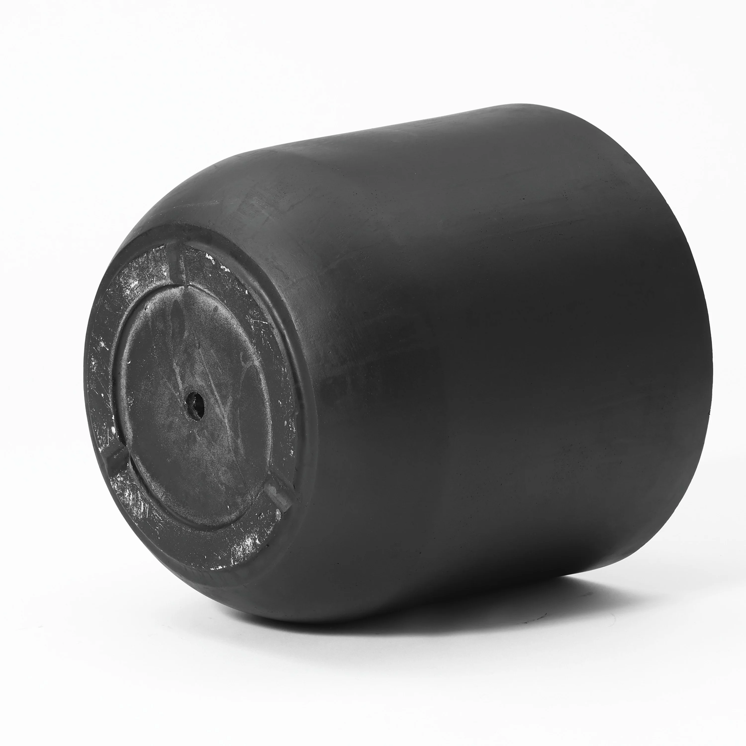 LuxenHome 17.1-Inch Round Smooth Finish Black  MgO Planter