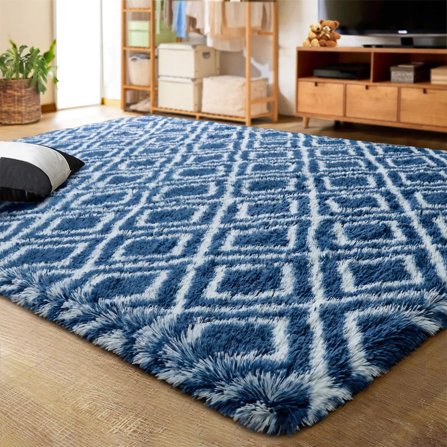 TWINNIS Super Soft Area Rugs for Bedroom Living Room Shaggy Geometric Fluffy Carpets,4'x 6',Indigo