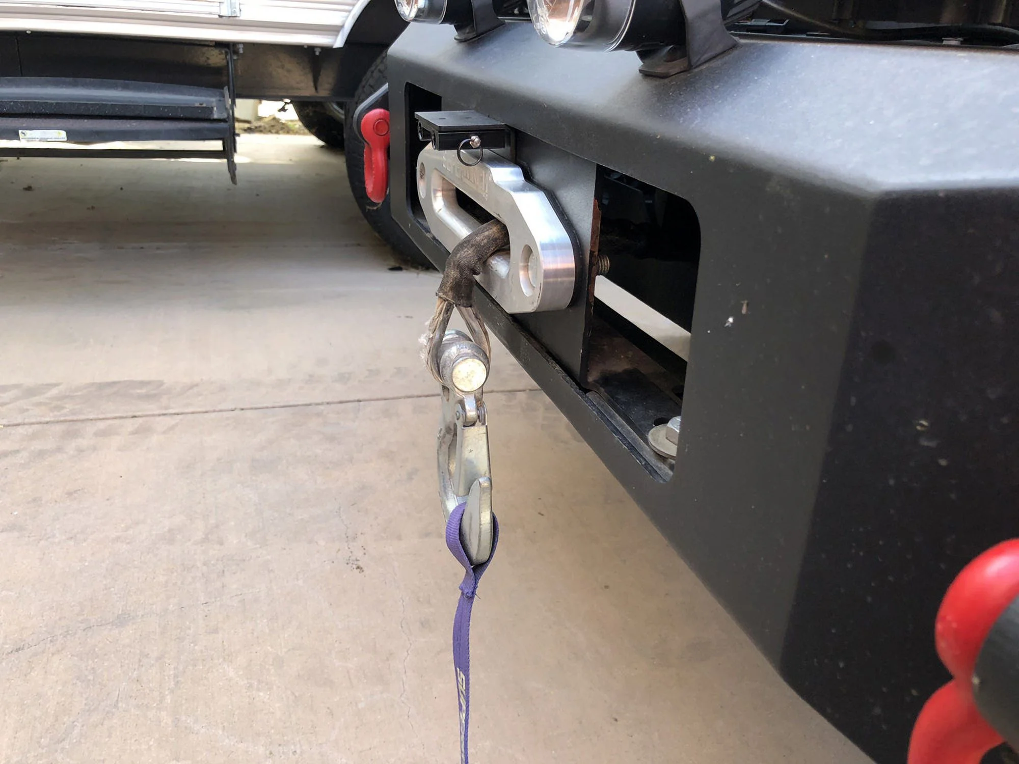 STO N SHO Front License Plate Bracket Compatible with Off Road Bumpers with Hawse (Plate) Fairlead (SNS138a)