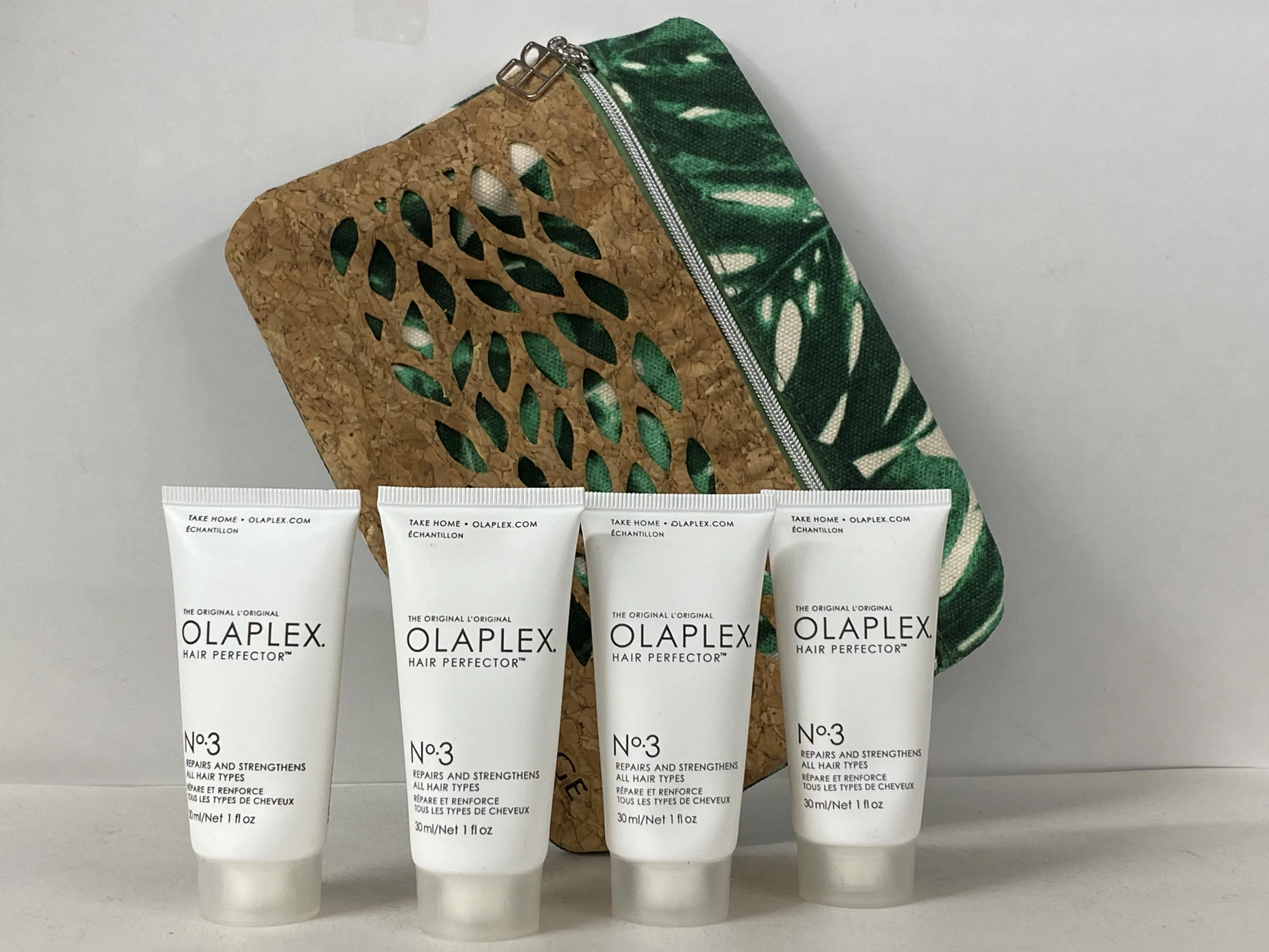 Olaplex Hair Perfector No.3 Treatment 1 oz each Pack of 4 + free make up Bag