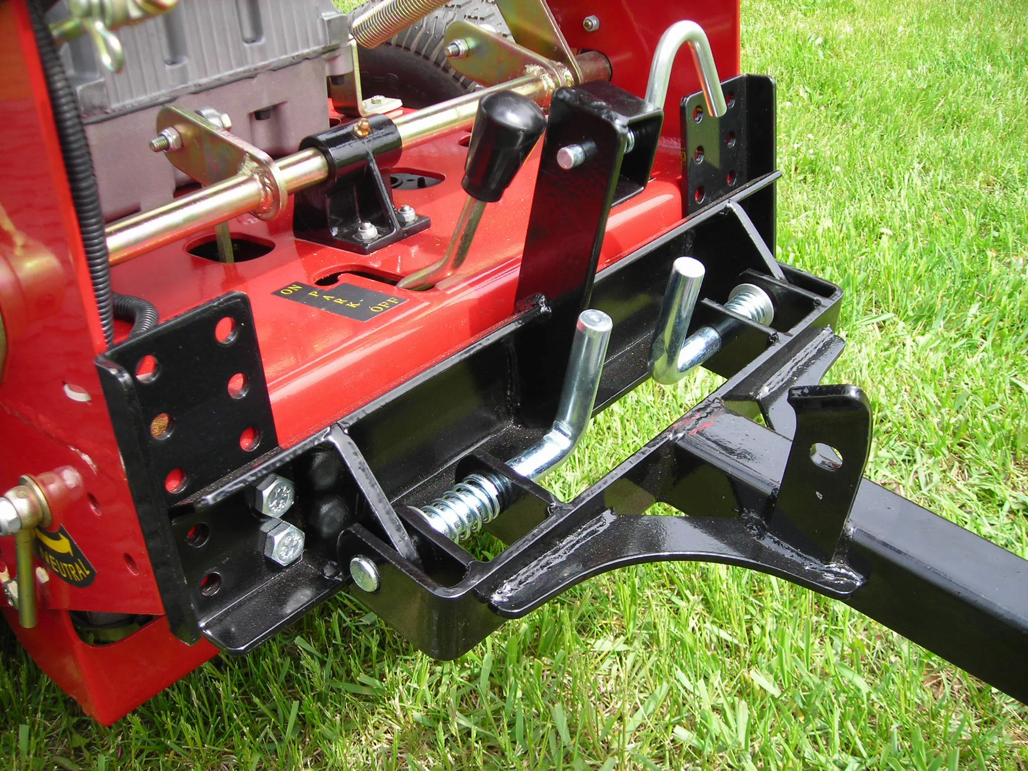 Bradley Mowers SW2006N Swivel Wheel Sulky - Lift & Latch