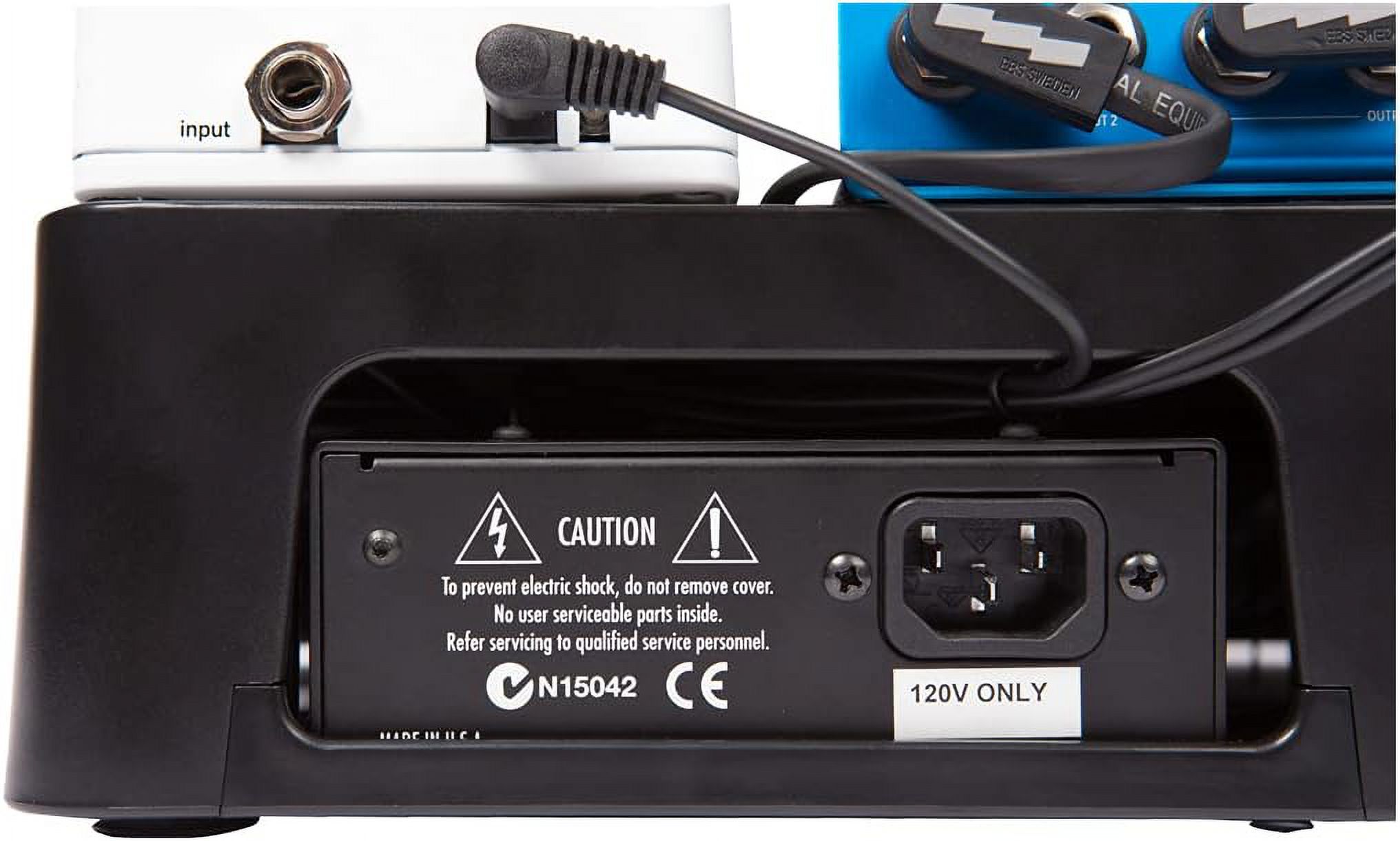 Injection Molded Non-Powered Pedalboard (1-PB1712)