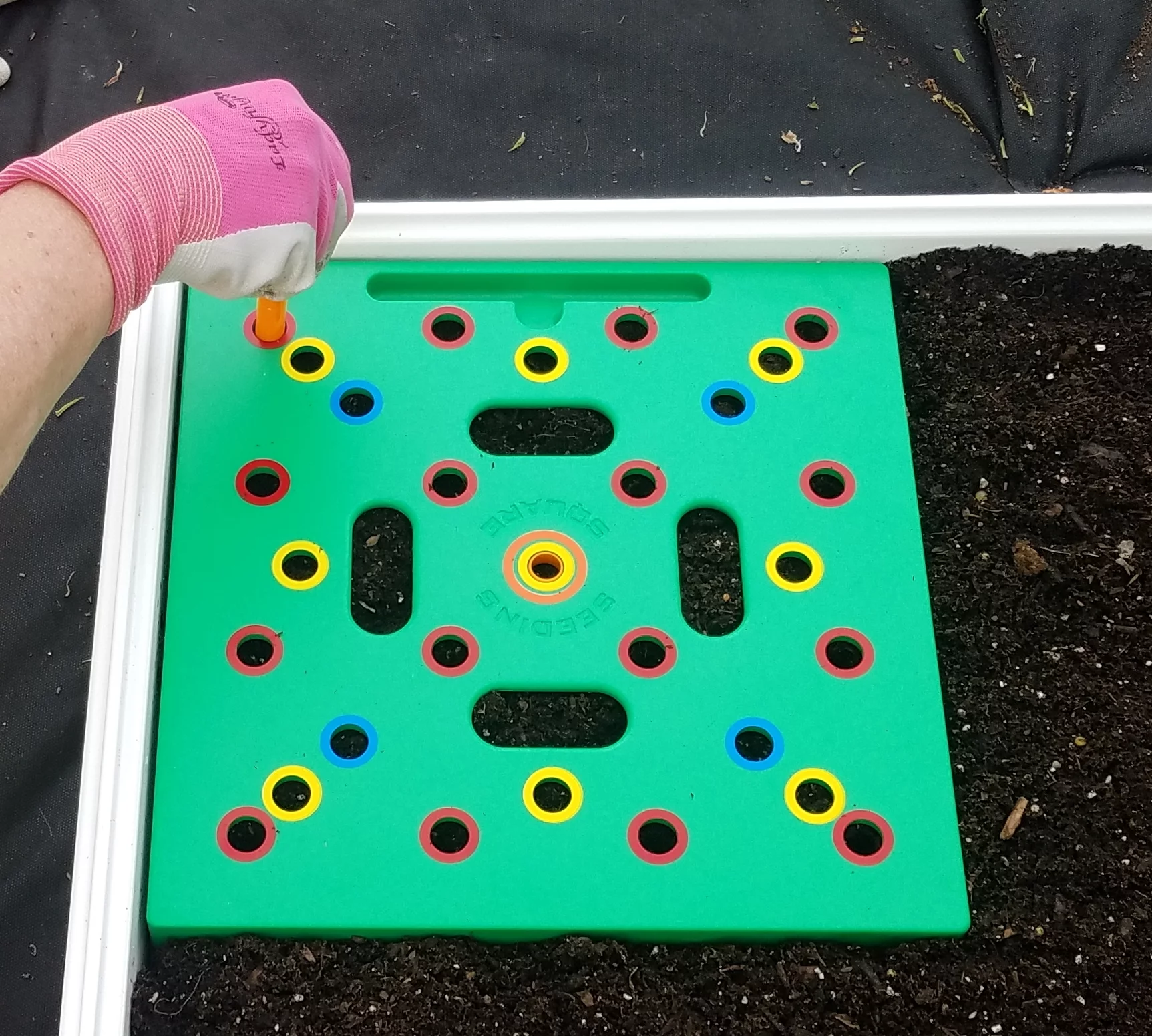 Handy Bed  3 x 3 ft. Vinyl Raised Garden Bed, White