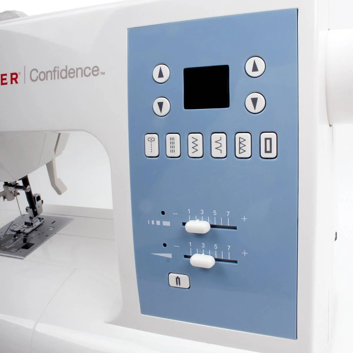 New SINGER Confidence 7465 Sewing Machine