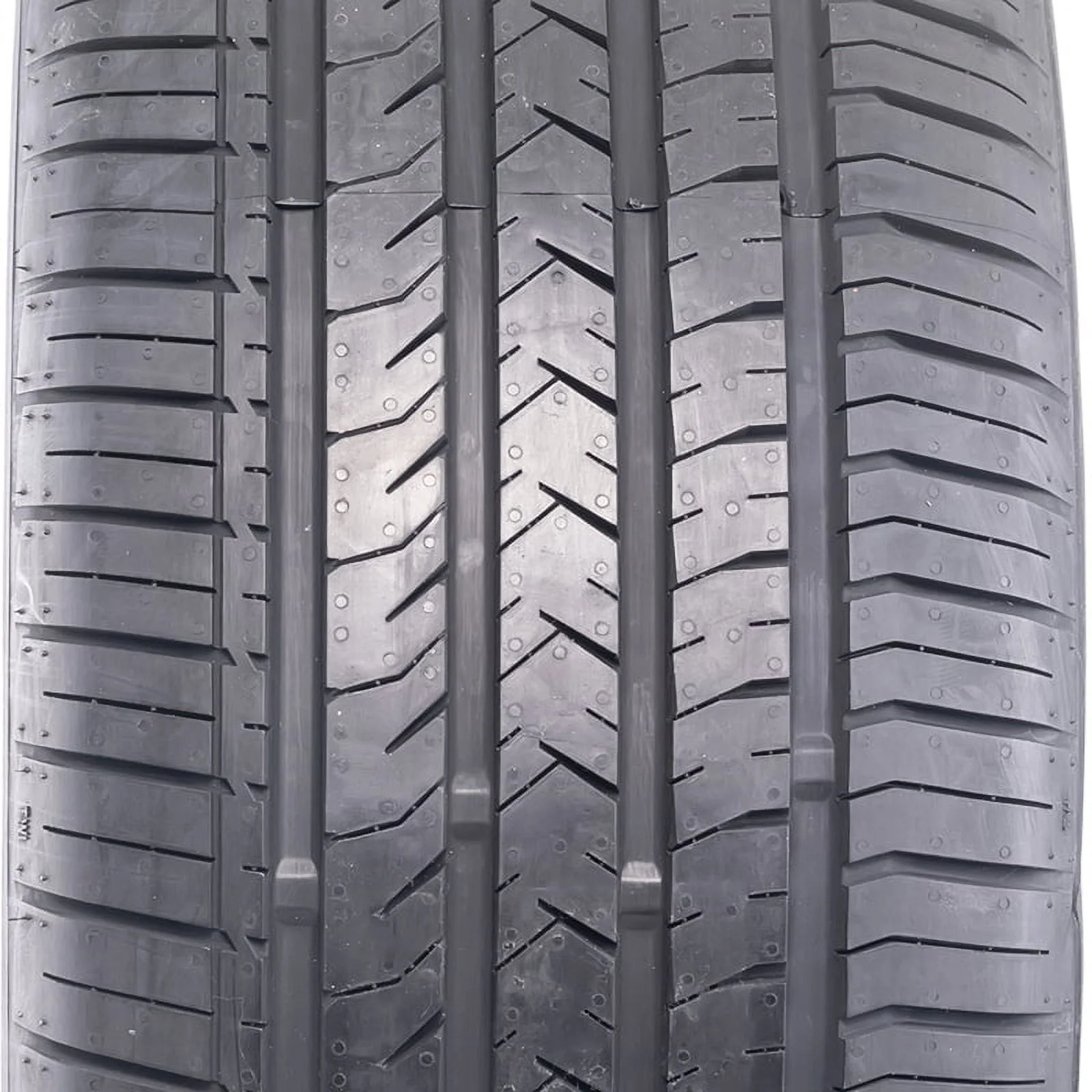 Leao LION SPORT 3 225/35R20 90W XL Tire