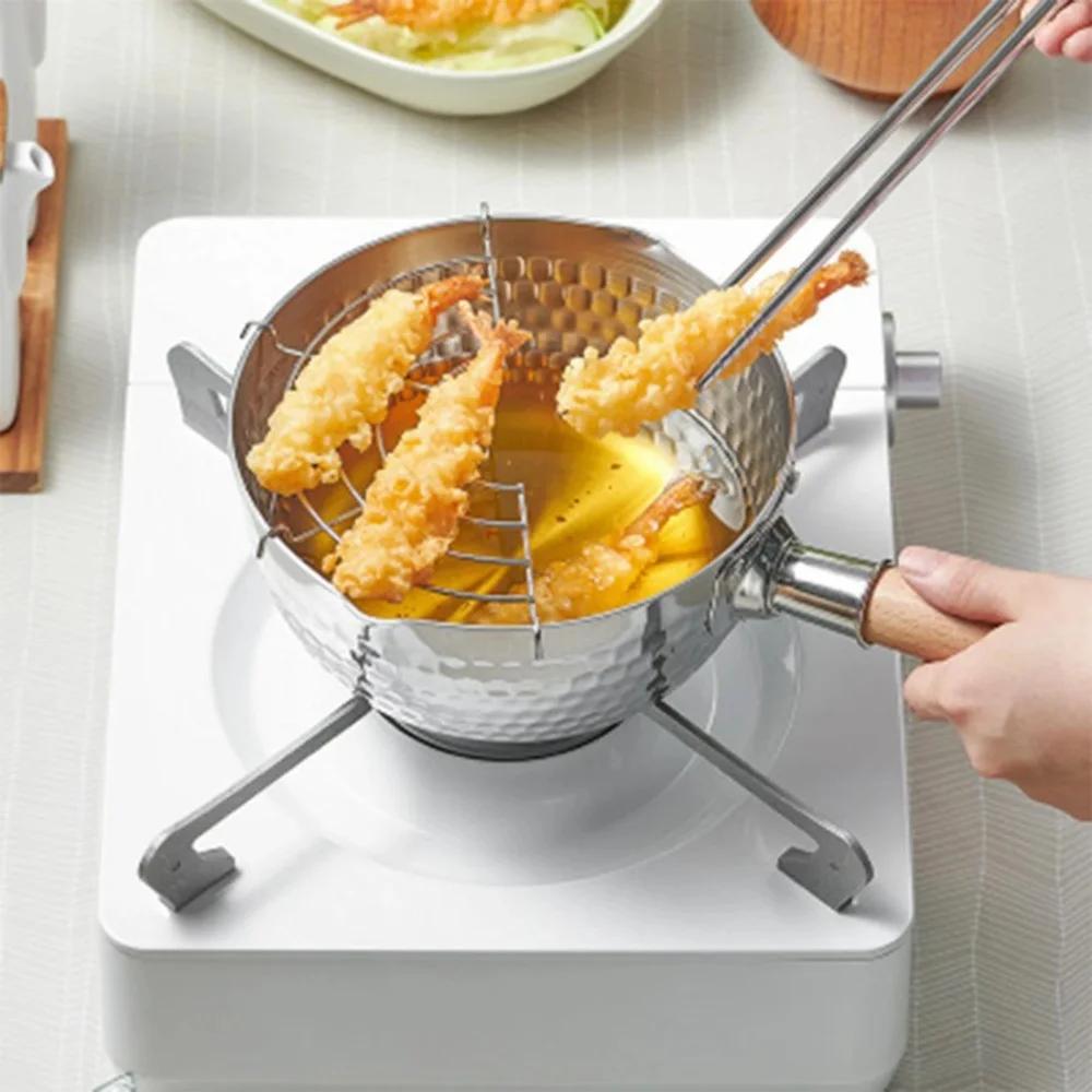 Stainless Steel Saucepan with Wood Handle,Yukihira Pan,Japanese Milk Pot,Yukihira Pot (with Glass Lid / no Lid) 18CM WITH LID