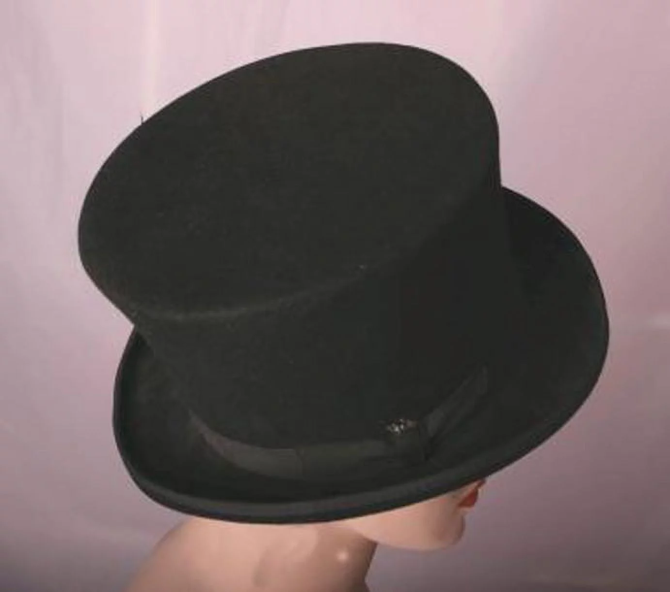 Sim Wool Bell Topper Black Hat