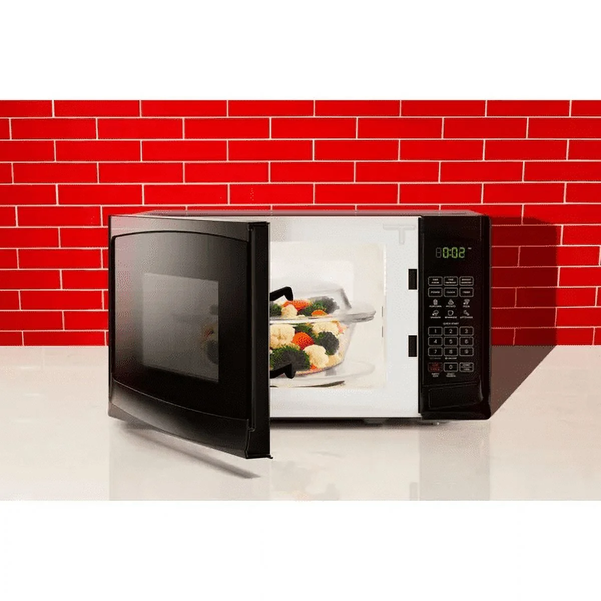 HXM 0.7 Cu Ft Countertop Microwave