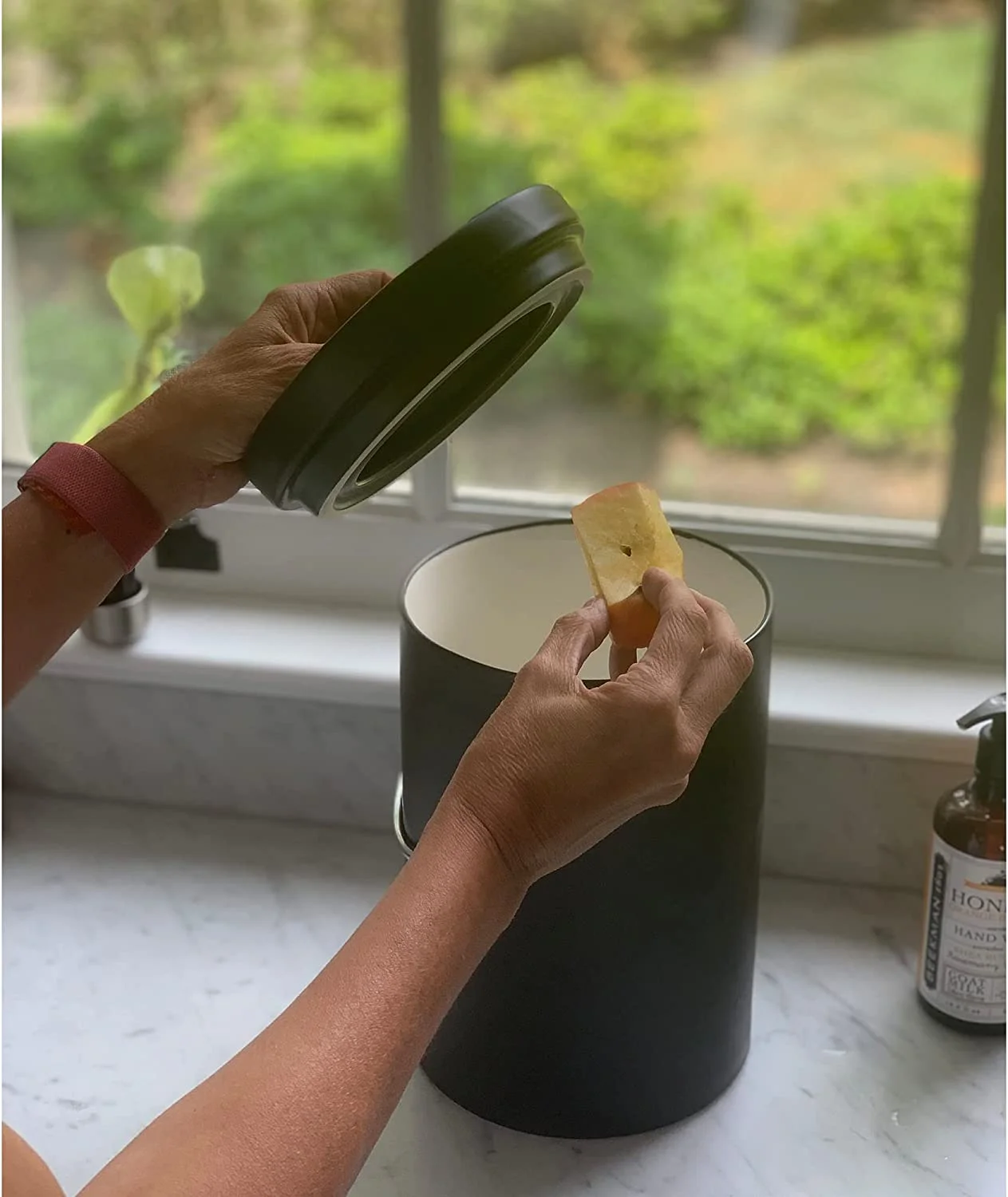 Fox Run Ceramic Compost Bin, Black, 7