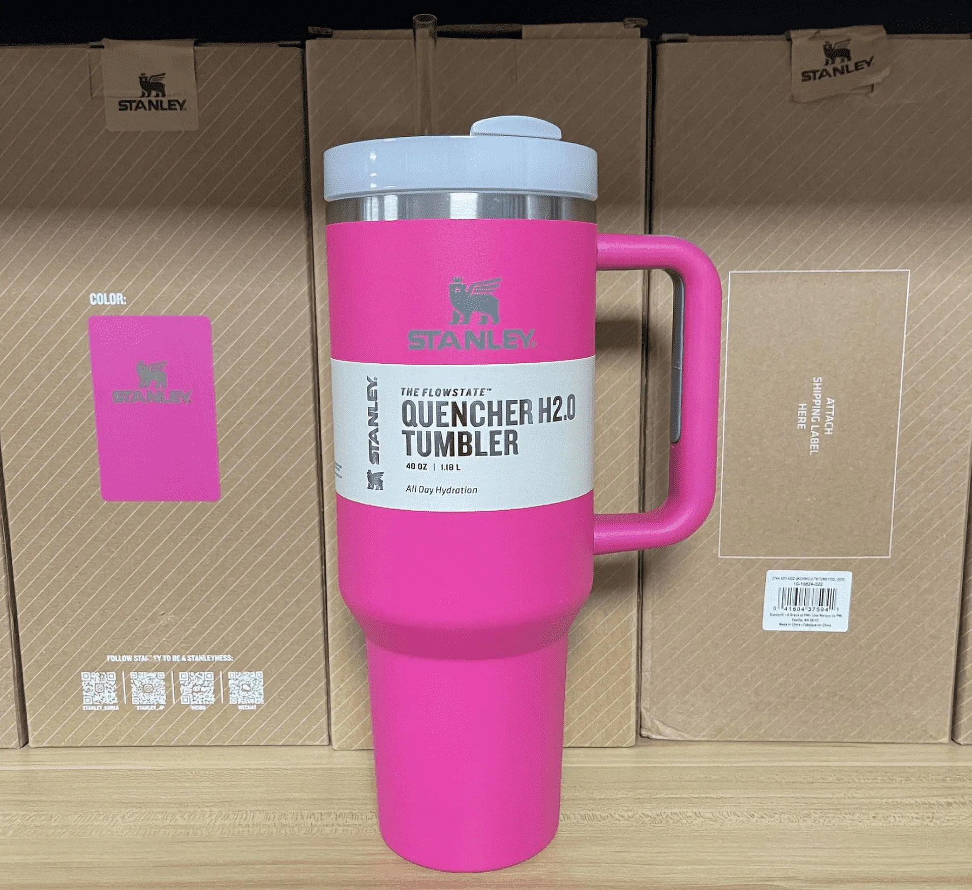 NEW St-an-ley 40 oz Quencher H2.0 FlowState Tumbler