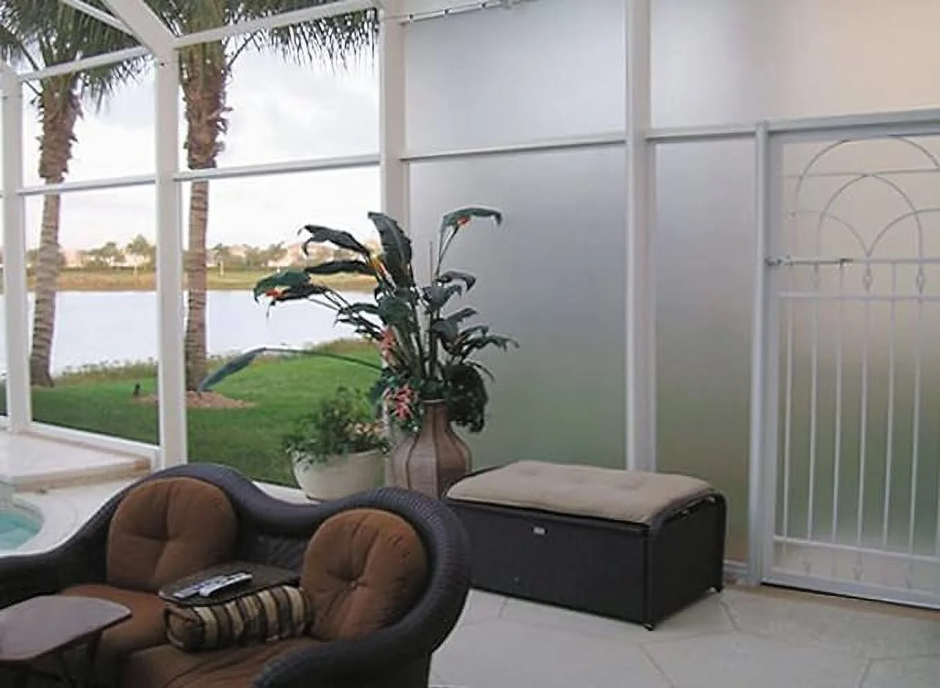 Florida Glass Privacy Screen Mesh Kit - (36 in x 100 ft) Roll of Screen & Roller Tool - Vinyl-Laminated Fiberglass Mesh Screen Roll for Pool Enclosure - Charcoal
