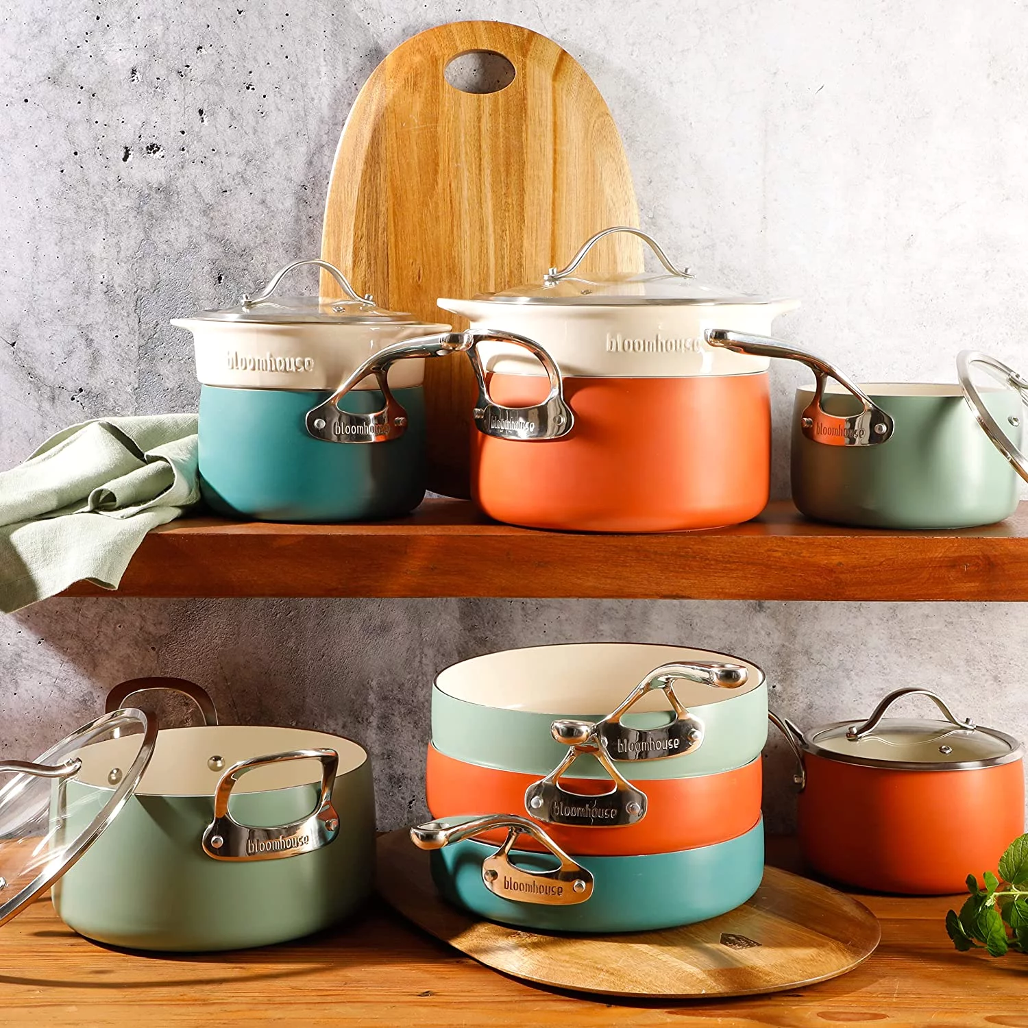 - Oprah's Favorite Things - 12 Piece Aluminum Enamel Cookware Set w/ Non-stick Non-toxic Ceramic Interior  Ceramic Steamer Insert  & 12 Protective Care Bags - Agave Blue