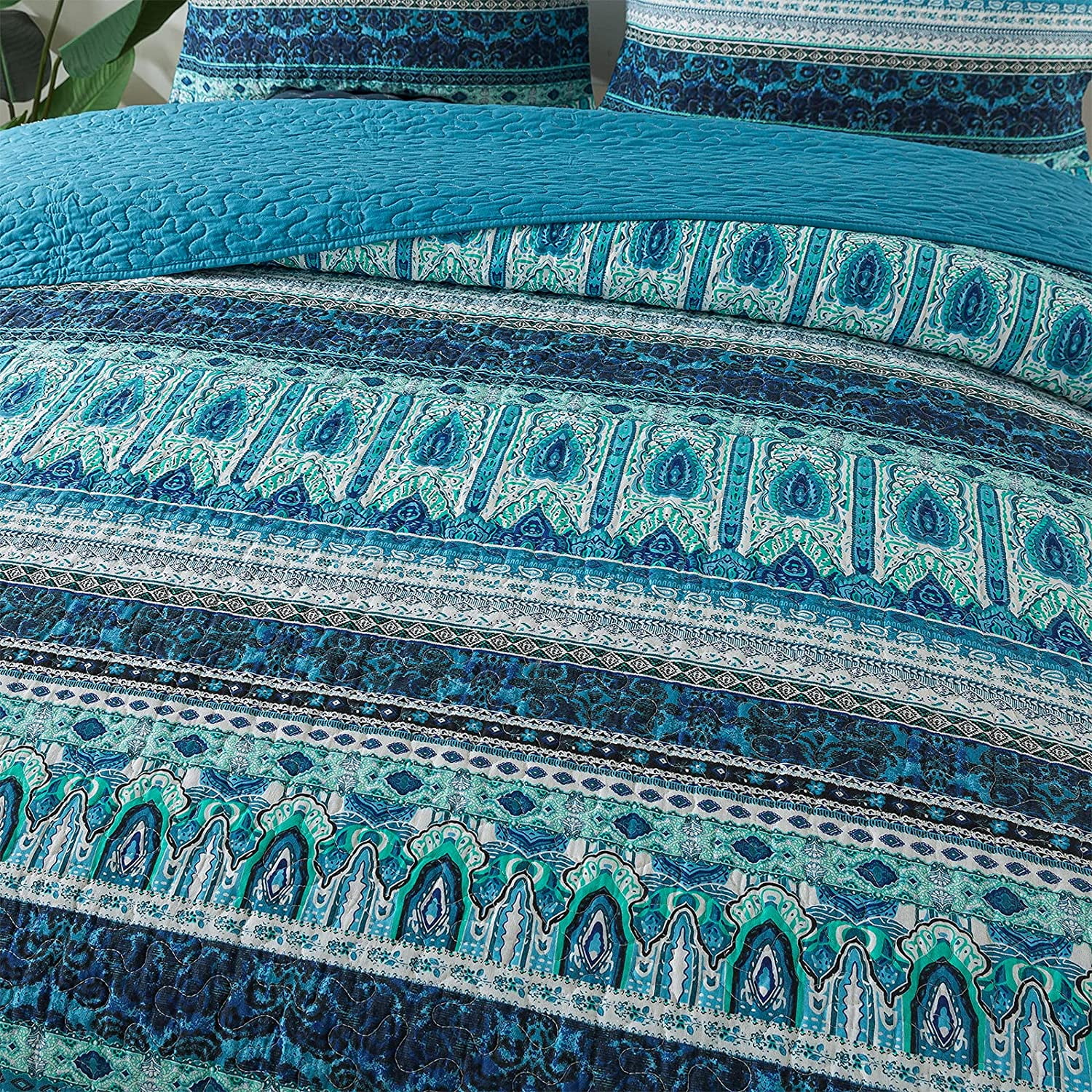 NEWLAKE Striped Jacquard Style Cotton 3-Piece Patchwork Bedspread Quilt Sets  King Size