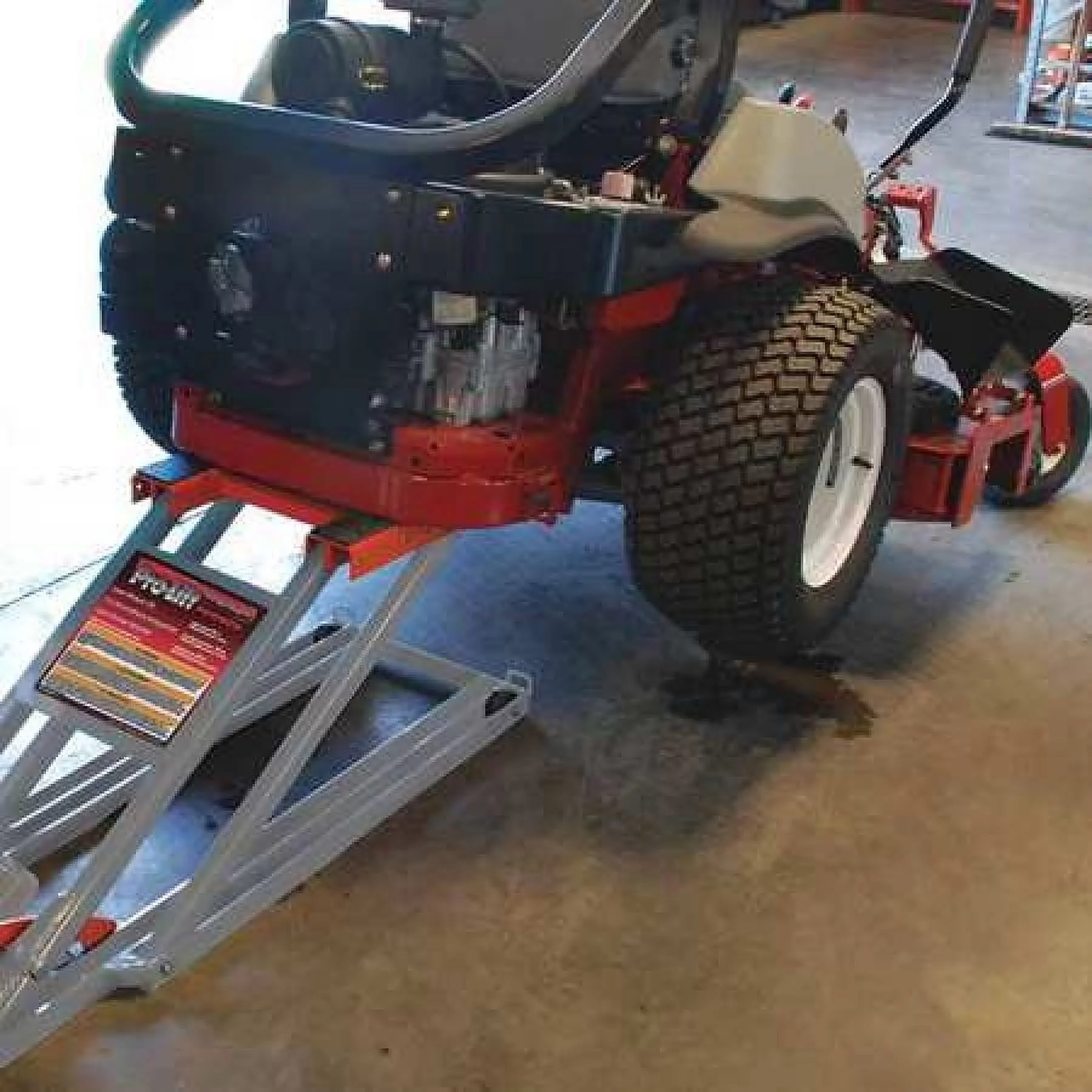Pro-Lift T-5501 - 750 Lbs / 500 Lbs Lawn Mower Lift Pneumatic