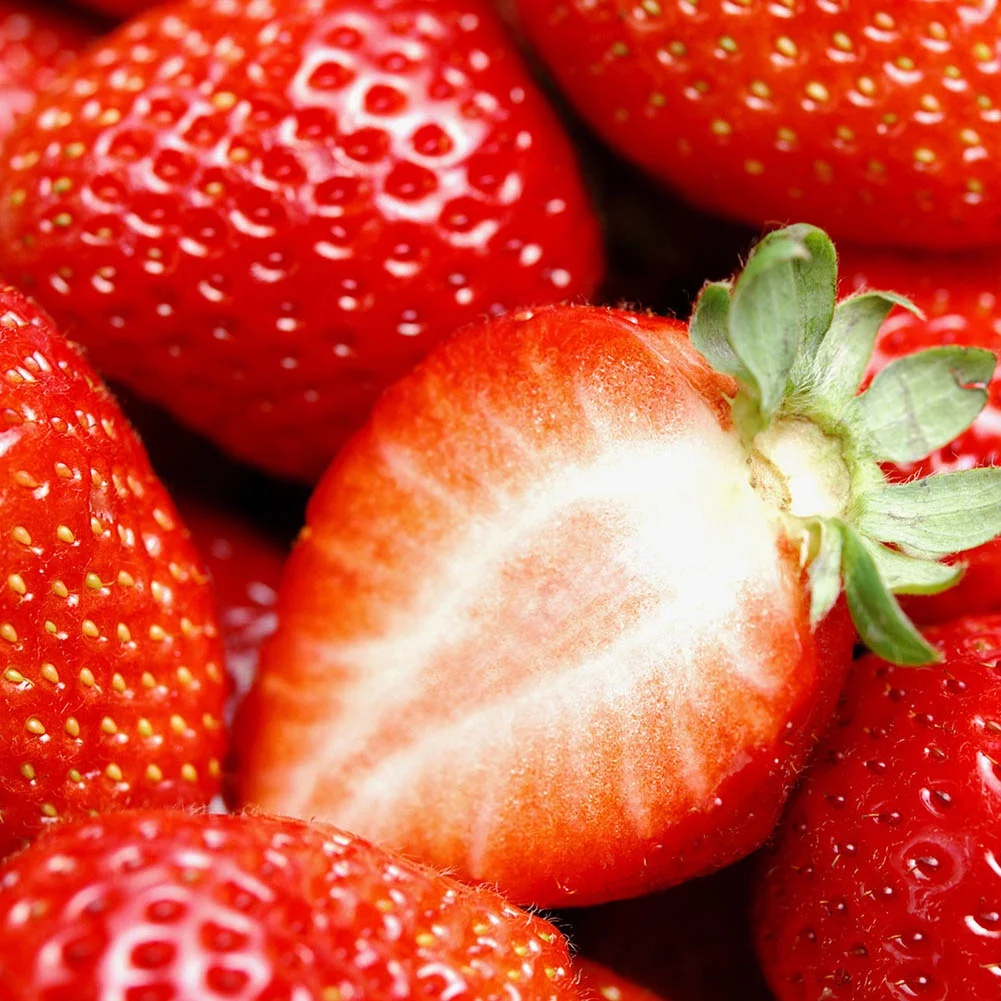 300Pcs/Pack Super Large Strawberry Seeds Home Garden Red Color Sweet Delicious Fruit Plant