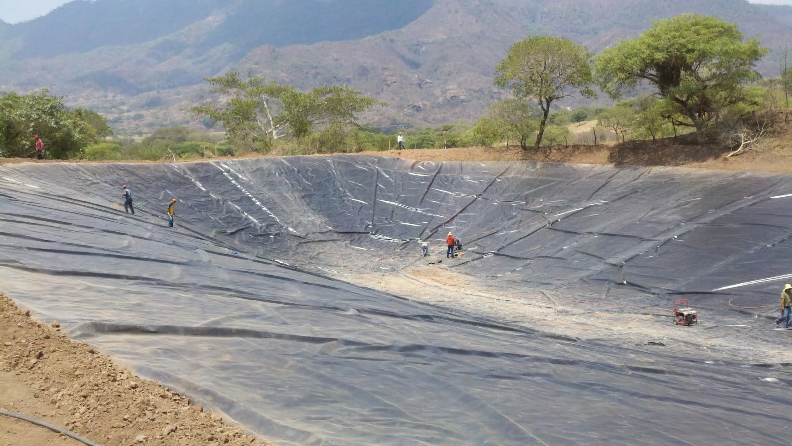 36x55 Pond liner, Tarp, geofiber, 40 Year membrane