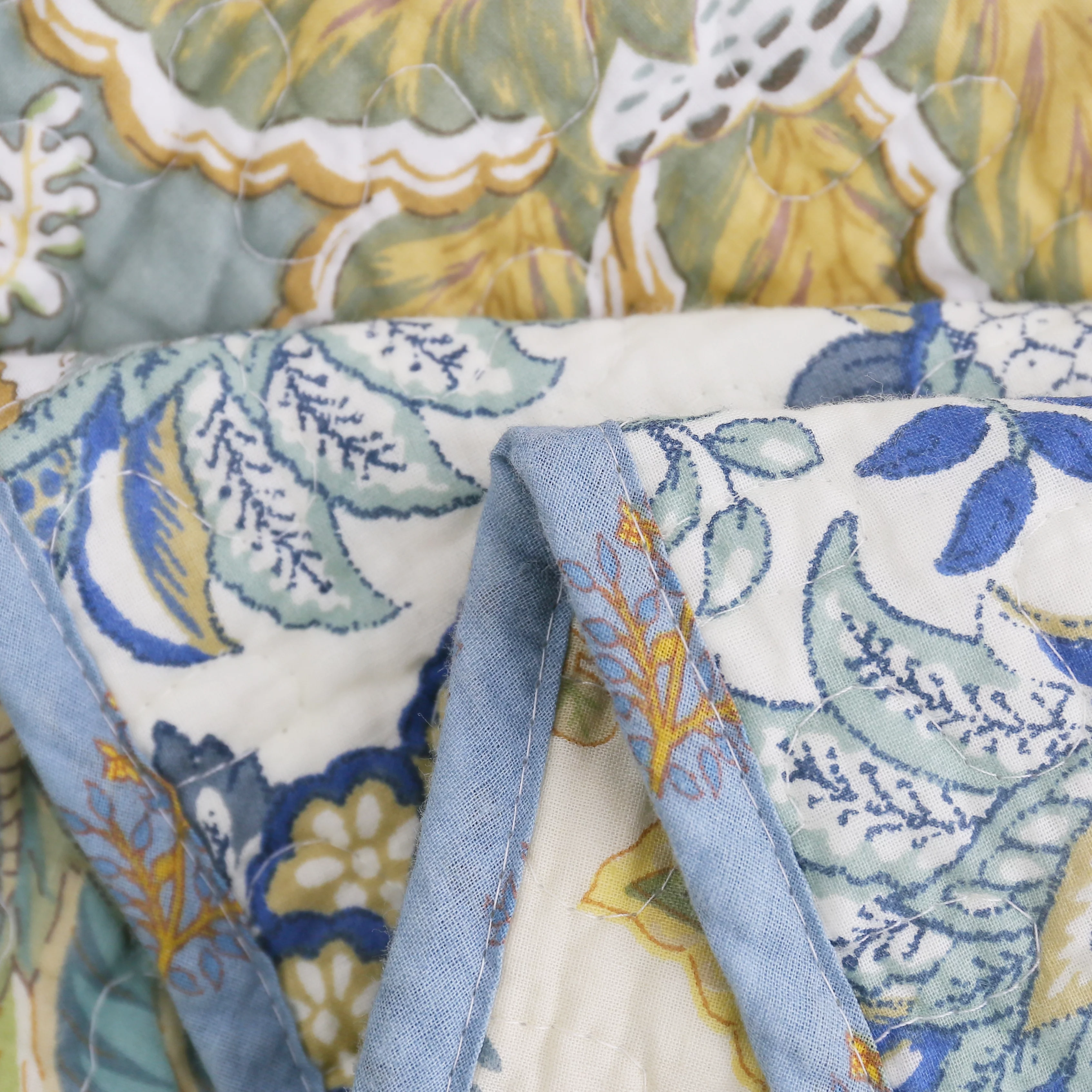 S&S Bohemian 3 Piece Reversible Floral 100% Cotton Authentic Patchwork Quilt Set Full - Queen