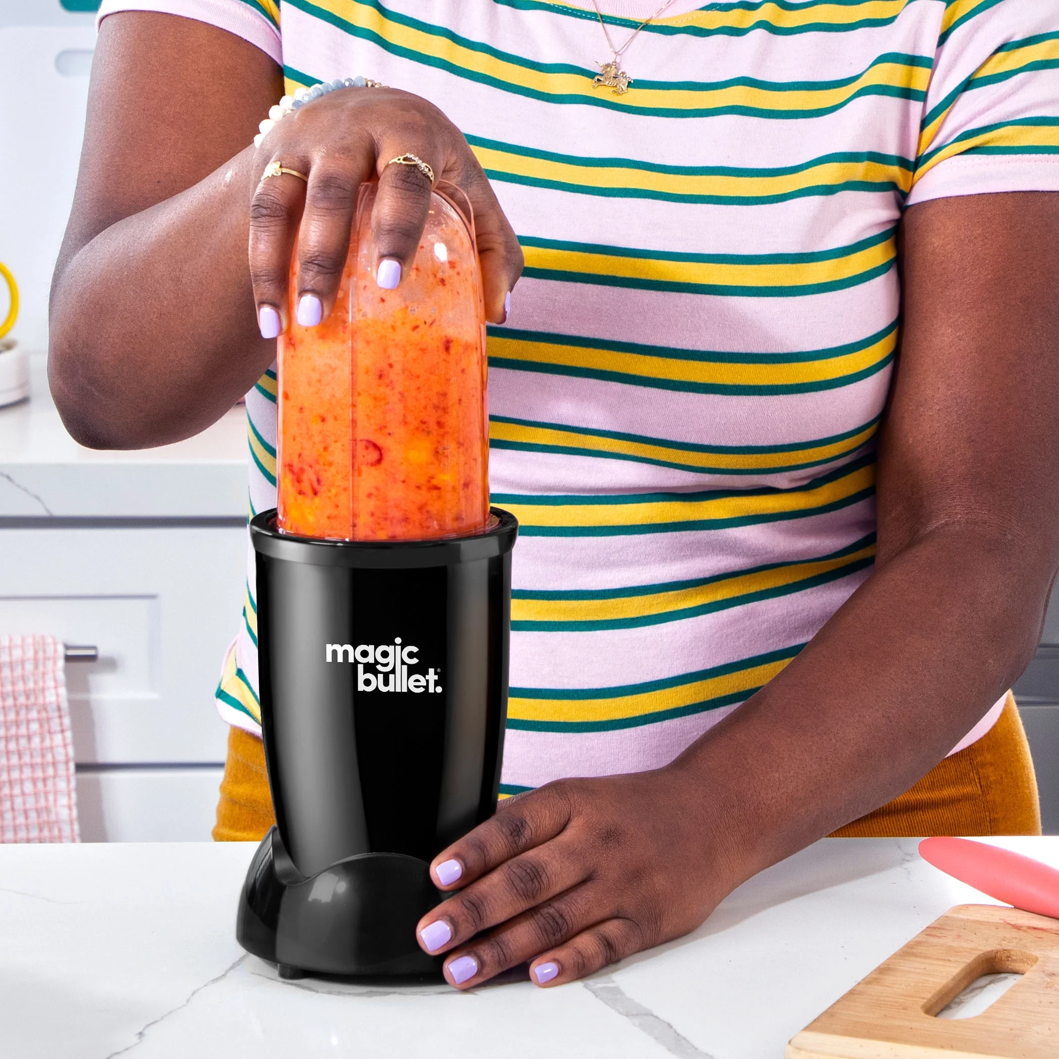 magic bullet 7-Piece 250 Watts Personal Blender 18 oz. MBR-0701AK, All Black