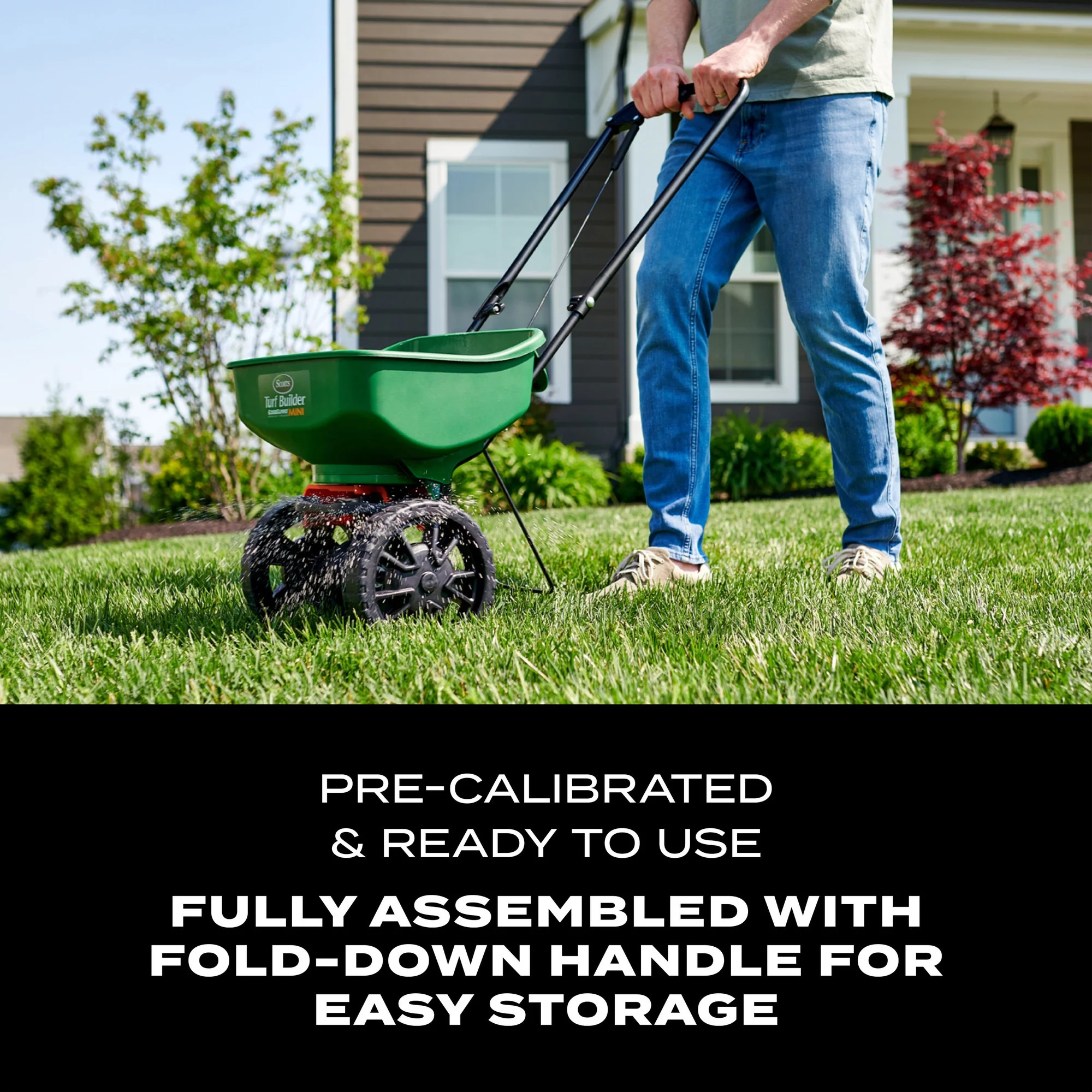 Scotts Turf Builder EdgeGuard Mini Broadcast Spreader