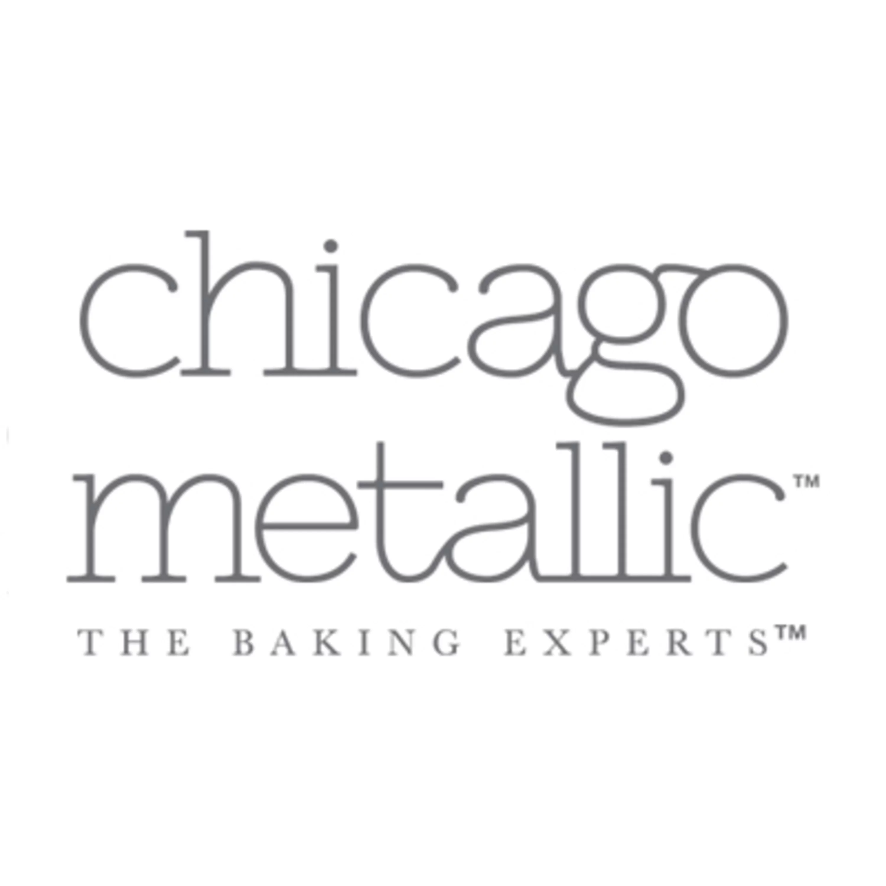Chicago Metallic Aurora 2-piece Non-Stick Metal Round Cake Pan Set in Iridescent