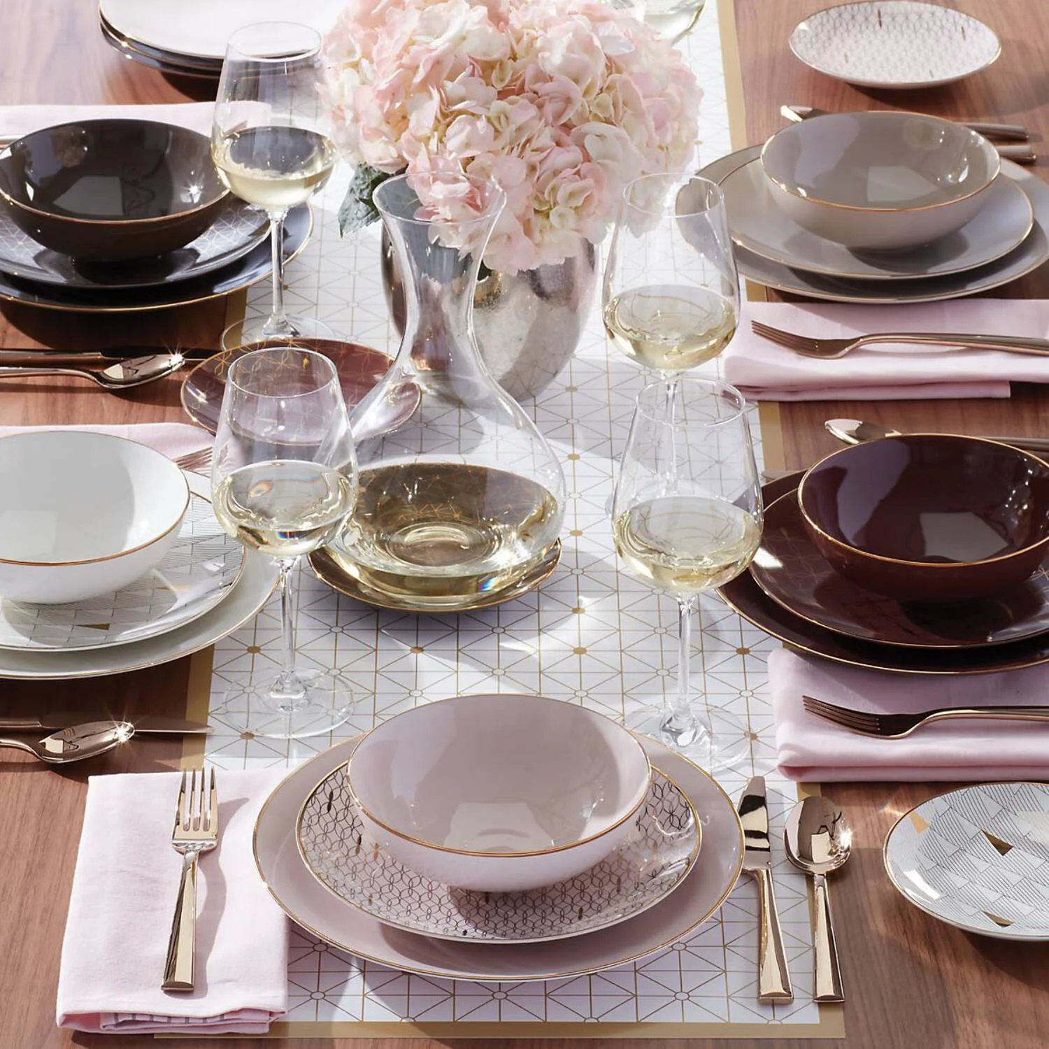 Lenox Trianna 12-Piece Porcelain Dinnerware Set (Service for 4)