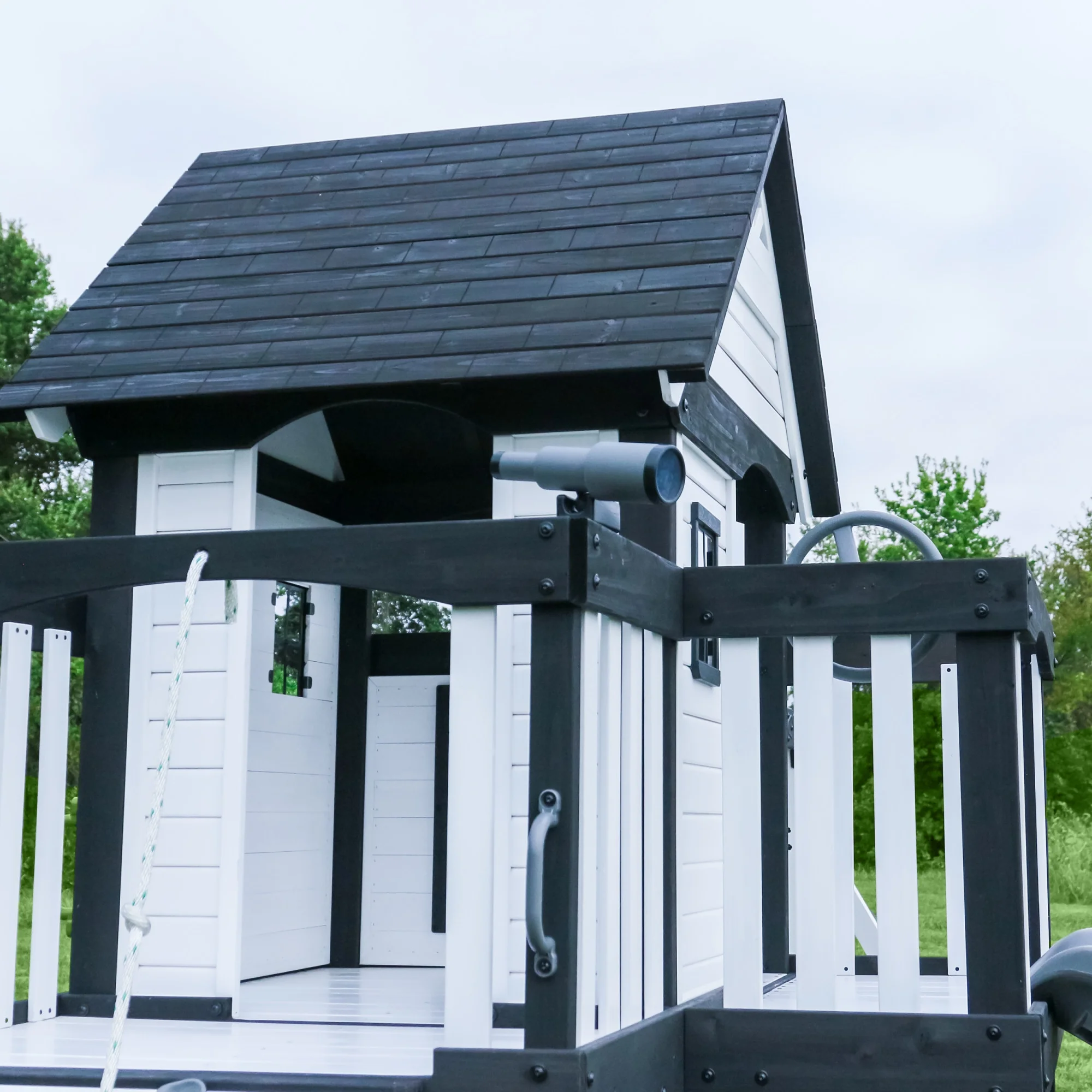 Backyard Discovery Canyon Creek Swing Set - White