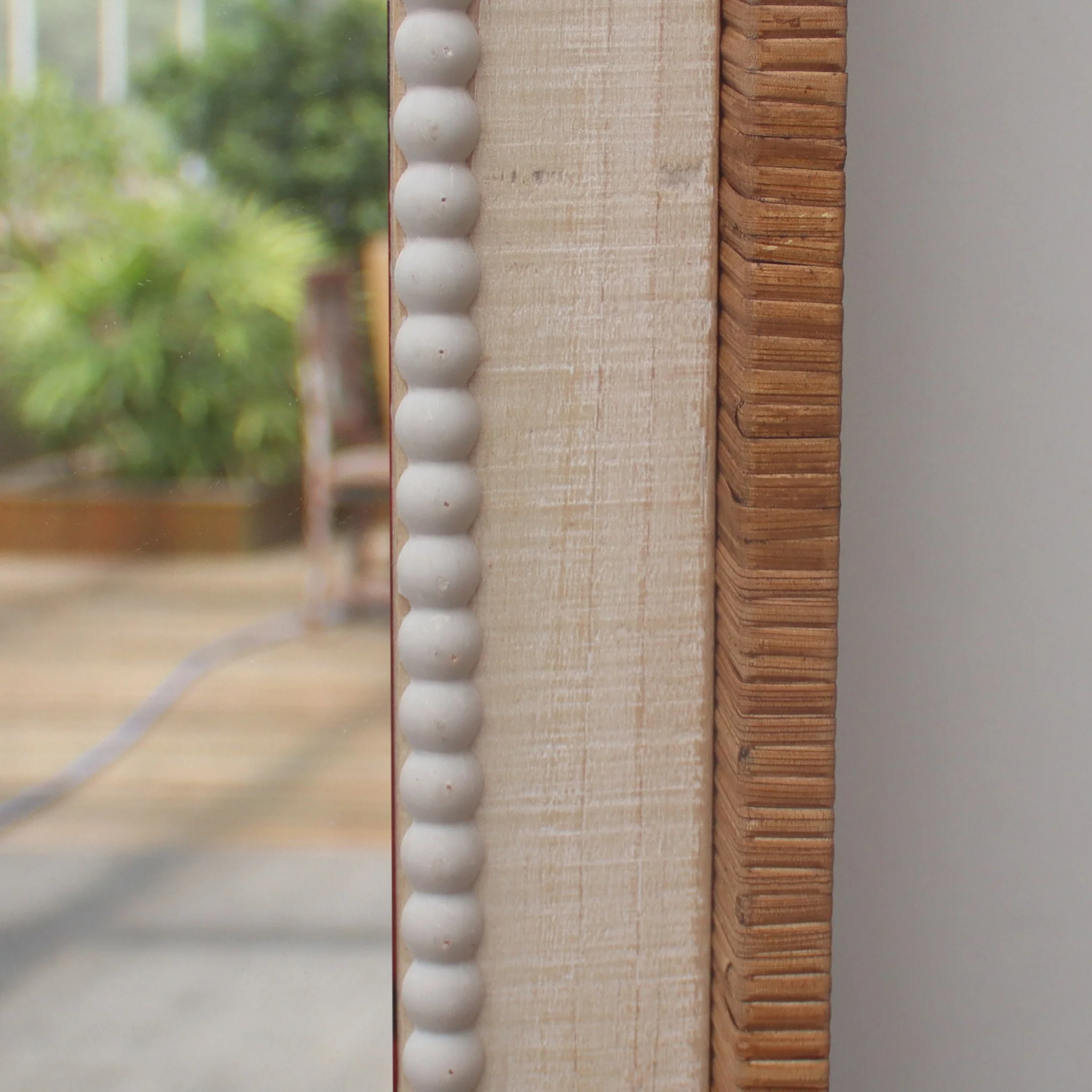 Parisloft Rectangular Bead Accent Rattan and Wood Wall Mirror, Farmhouse Wall Mirror, Brown and White, 25.8 x 33.75 inches