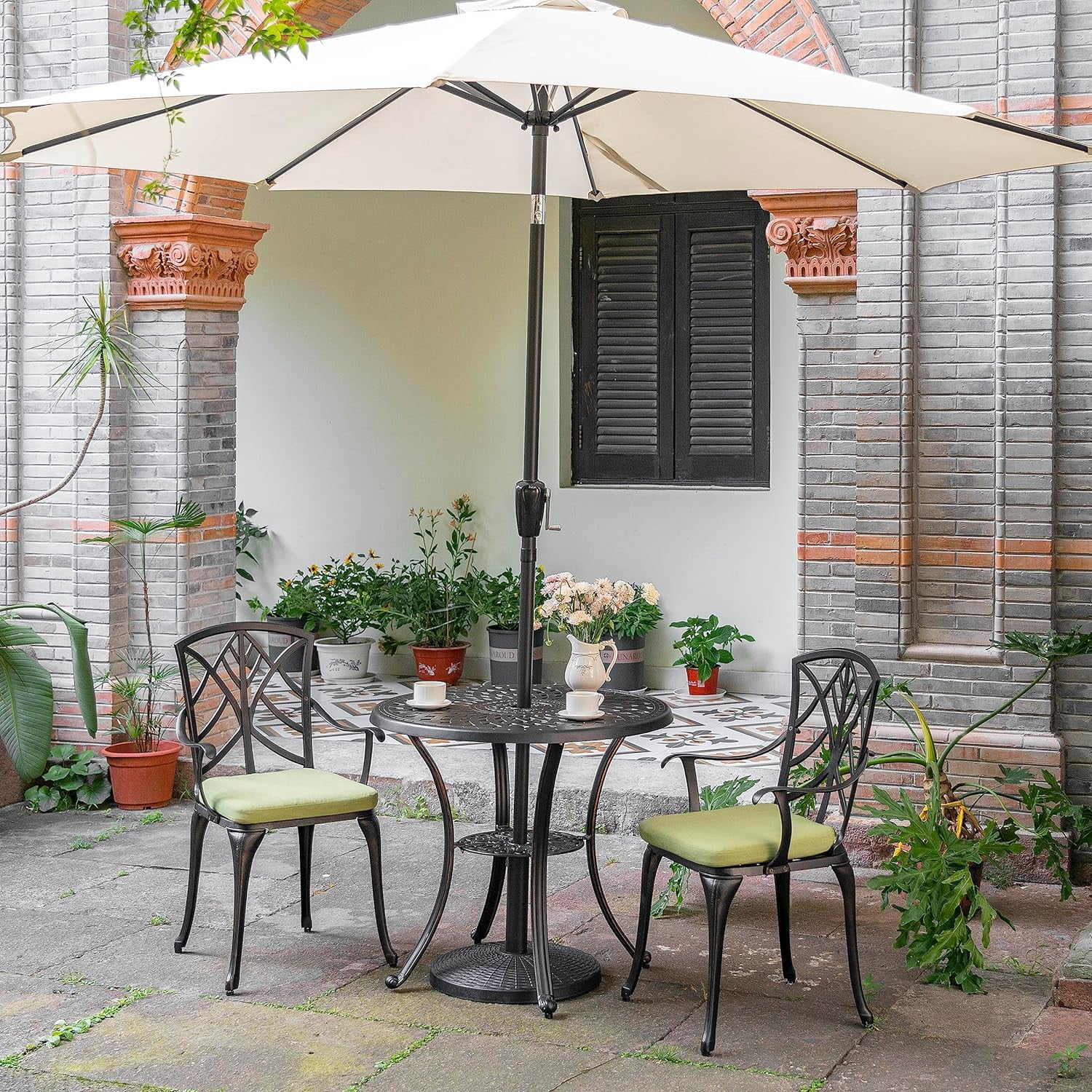 Patio Chairs Set of 2 Outdoor Dining Chairs, Cast Aluminum Stackable Patio Dining Chairs with Armrest for , Balcony, Backyard, Support 300 lbs, Black with Gold-Painted Edge
