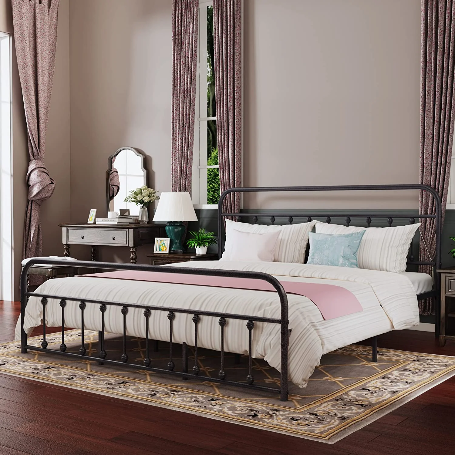 AUFANK King Bed Frame Metal Victorian Vintage Style Headboard and Footboard No Box Spring Heavy Duty Steel Slat Mattress Foundation Black/Silver