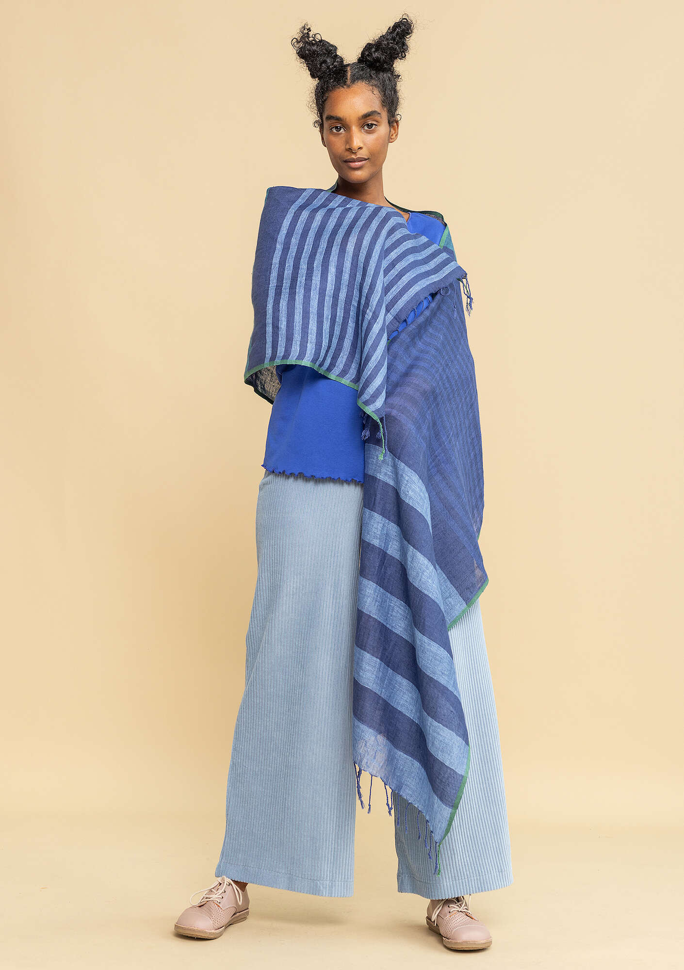 "Ella" linen shawl