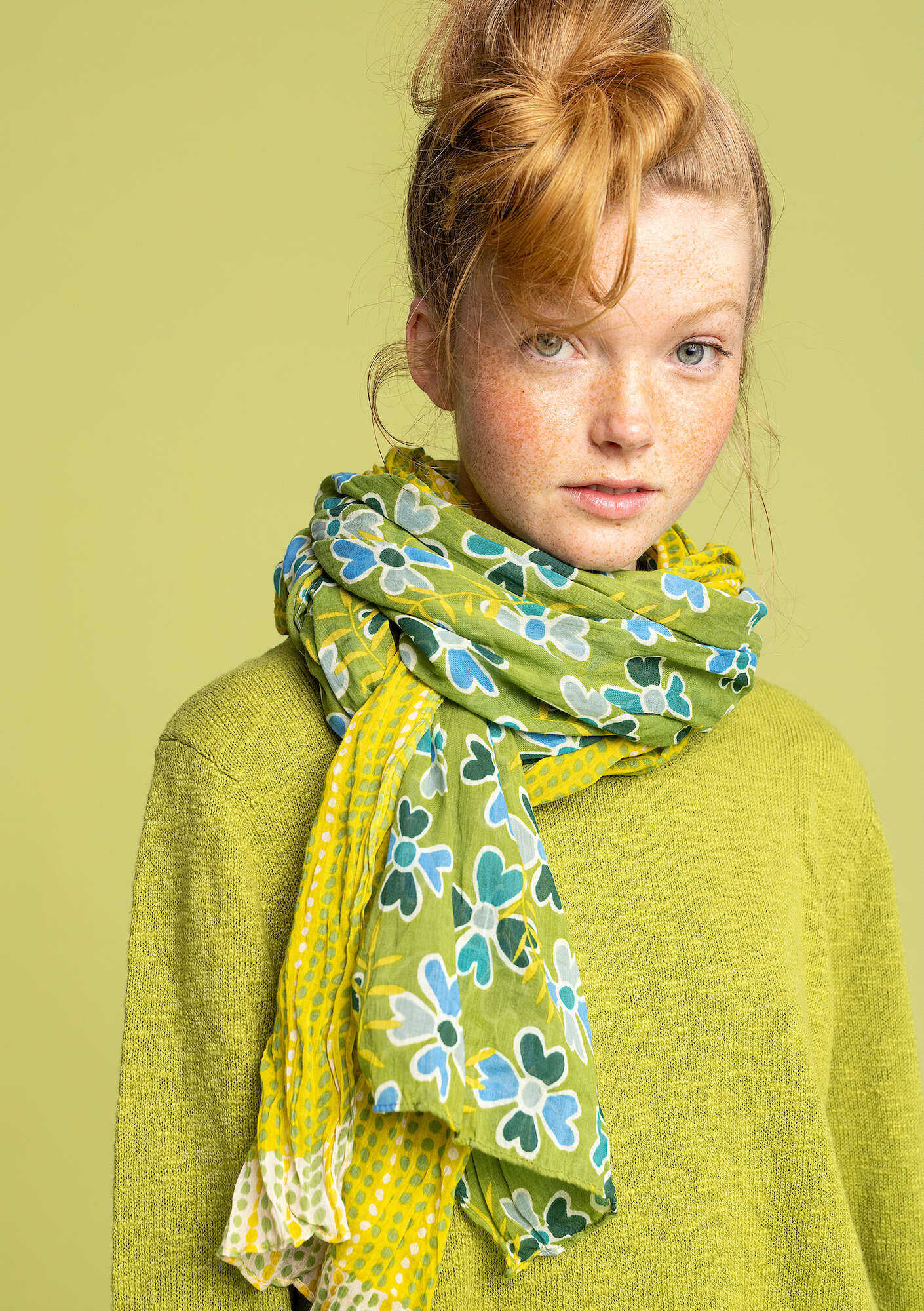 "Lillian" organic cotton shawl
