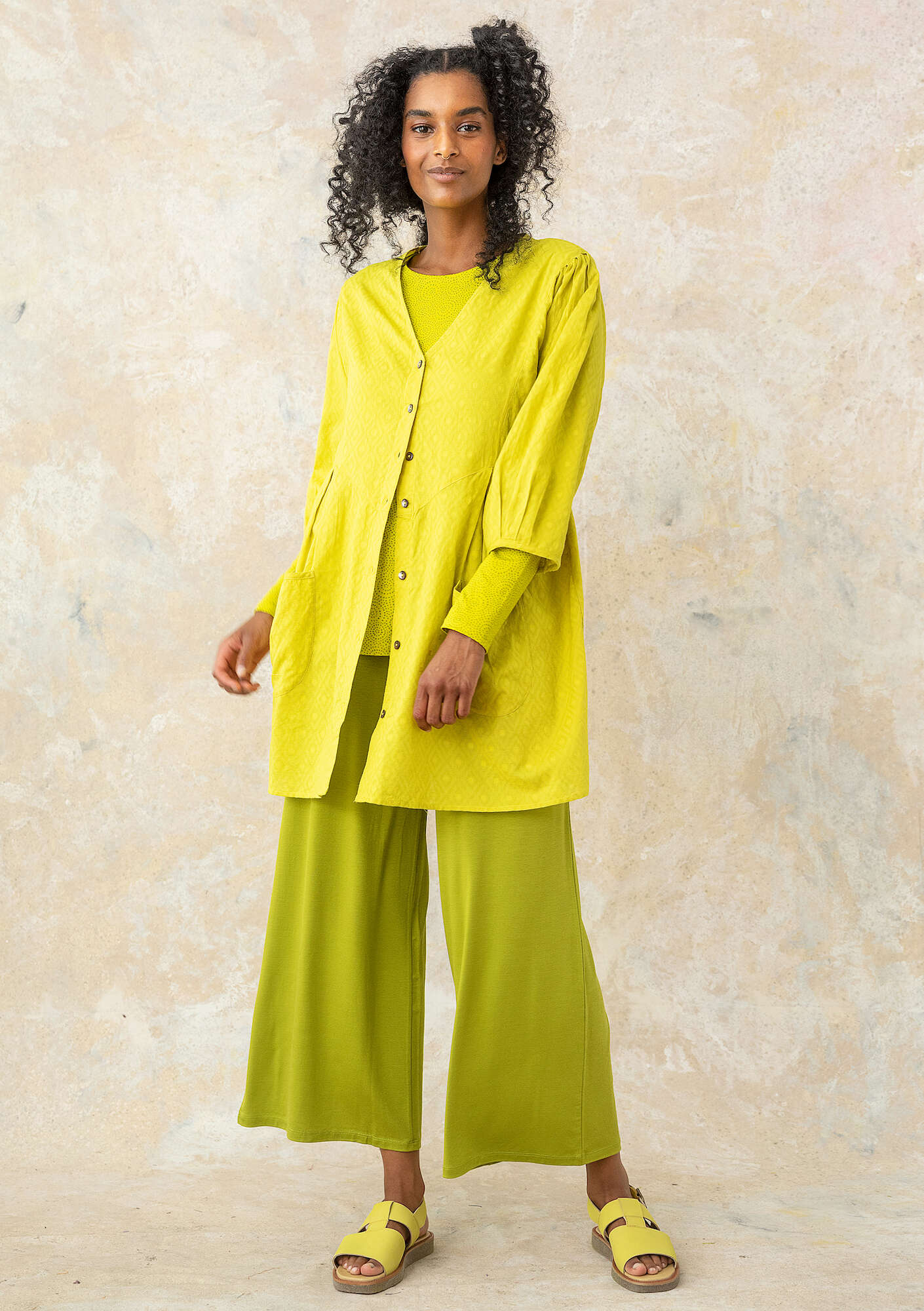 Woven organic cotton smock blouse