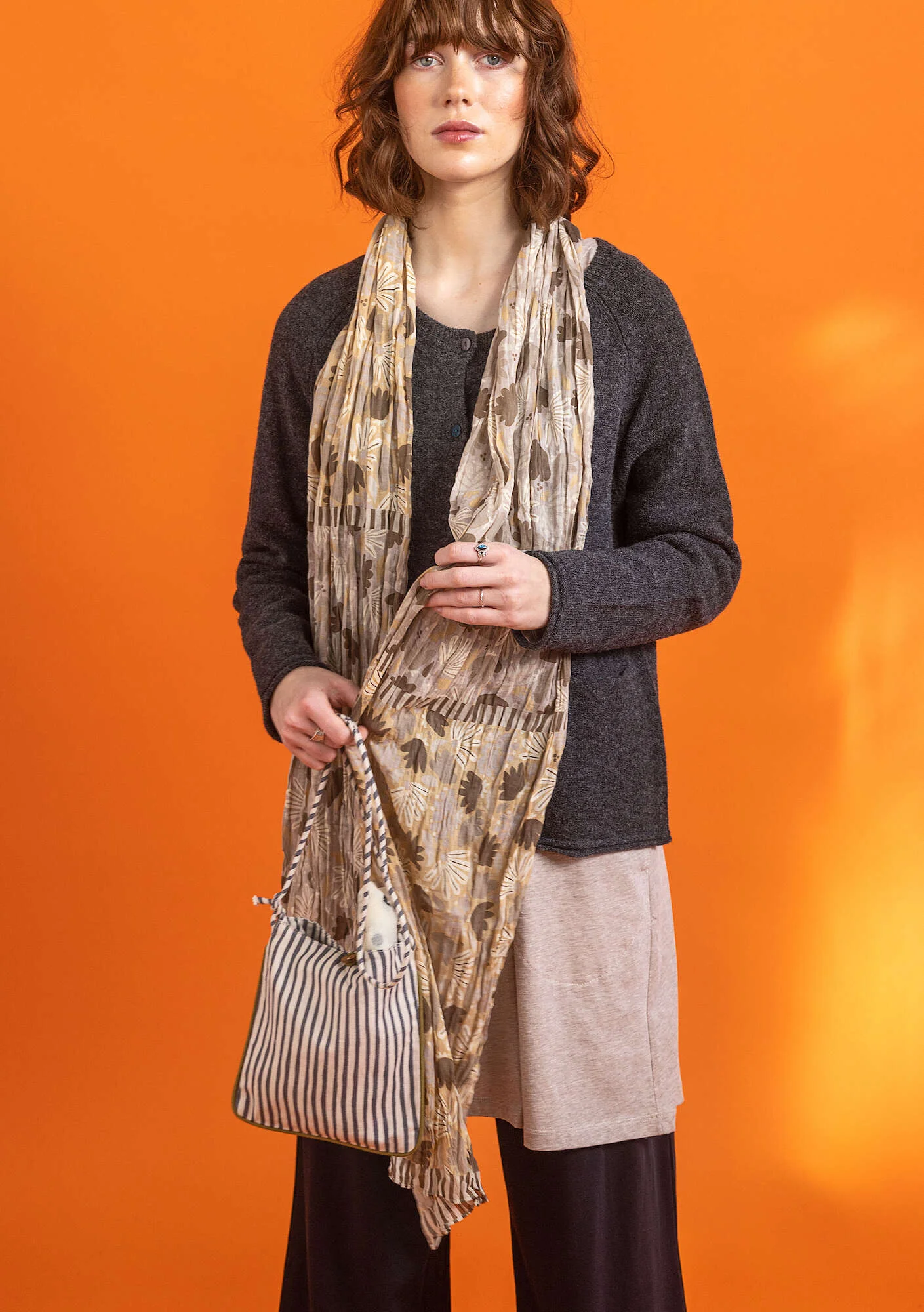 "Jasmine" organic cotton shawl
