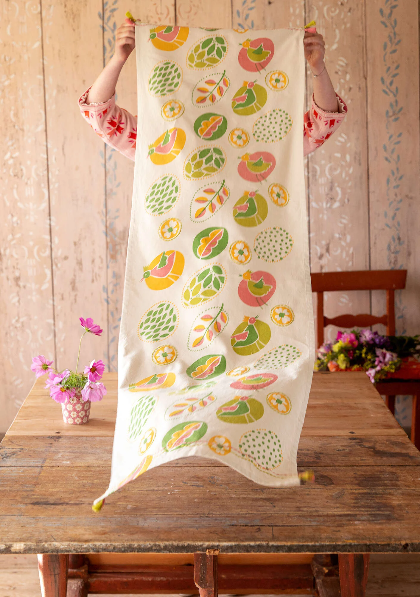"NÖst" organic cotton table runner