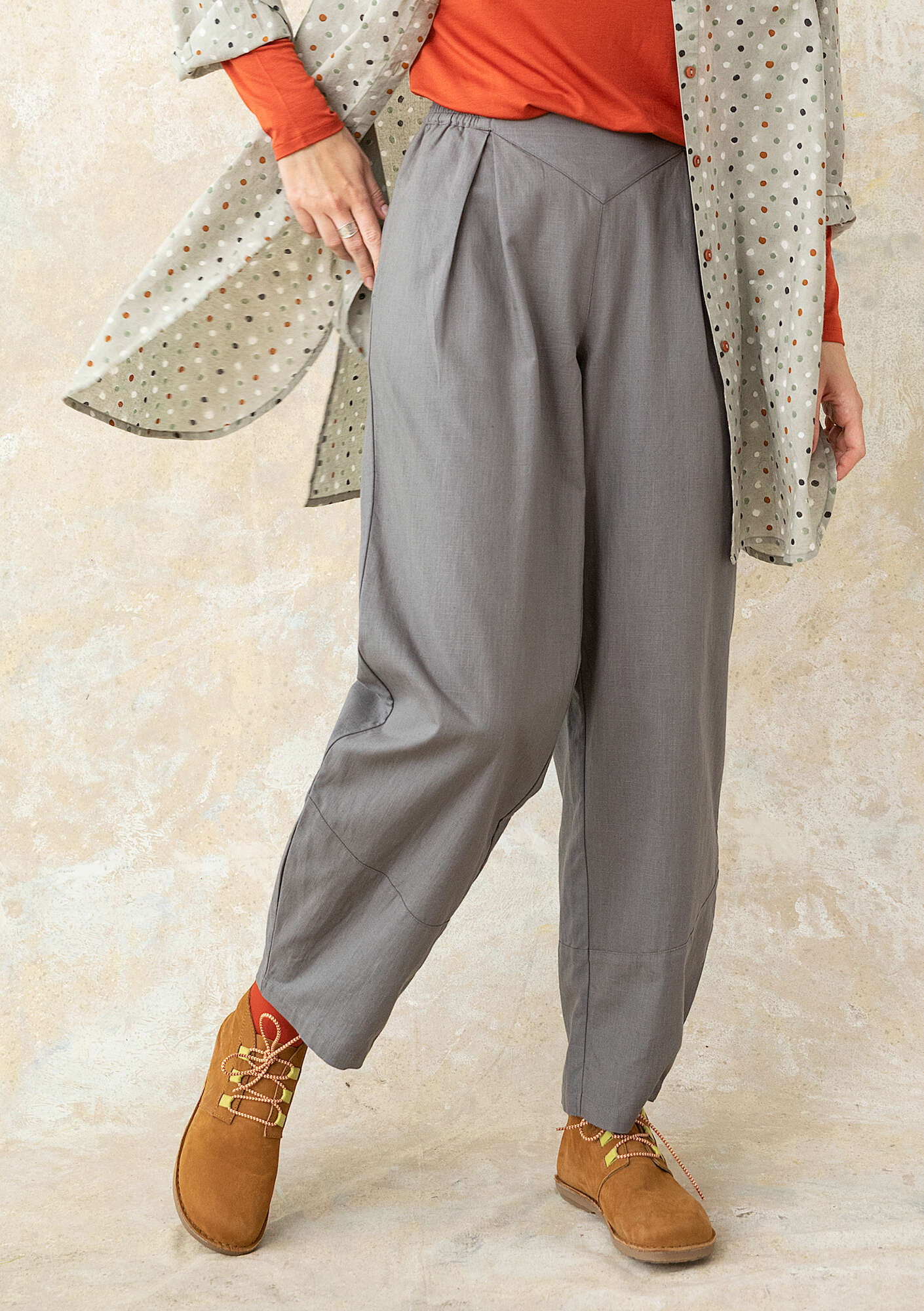 Woven organic cotton trousers