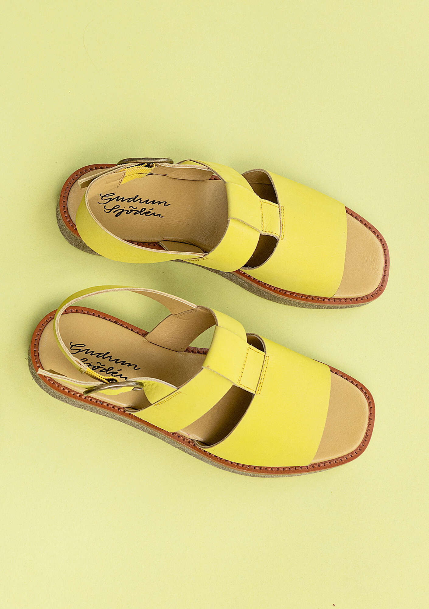 Nubuck sandals