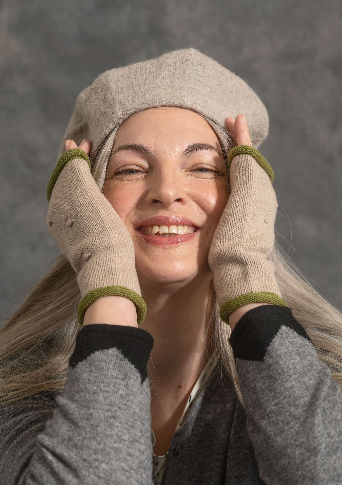 Knitted beret in felted organic wool