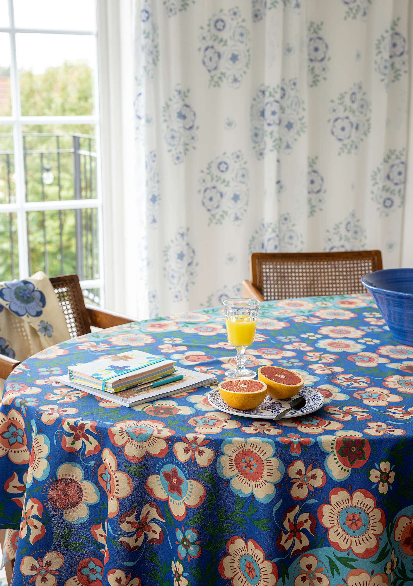 "Desert Bloom" organic cotton tablecloth