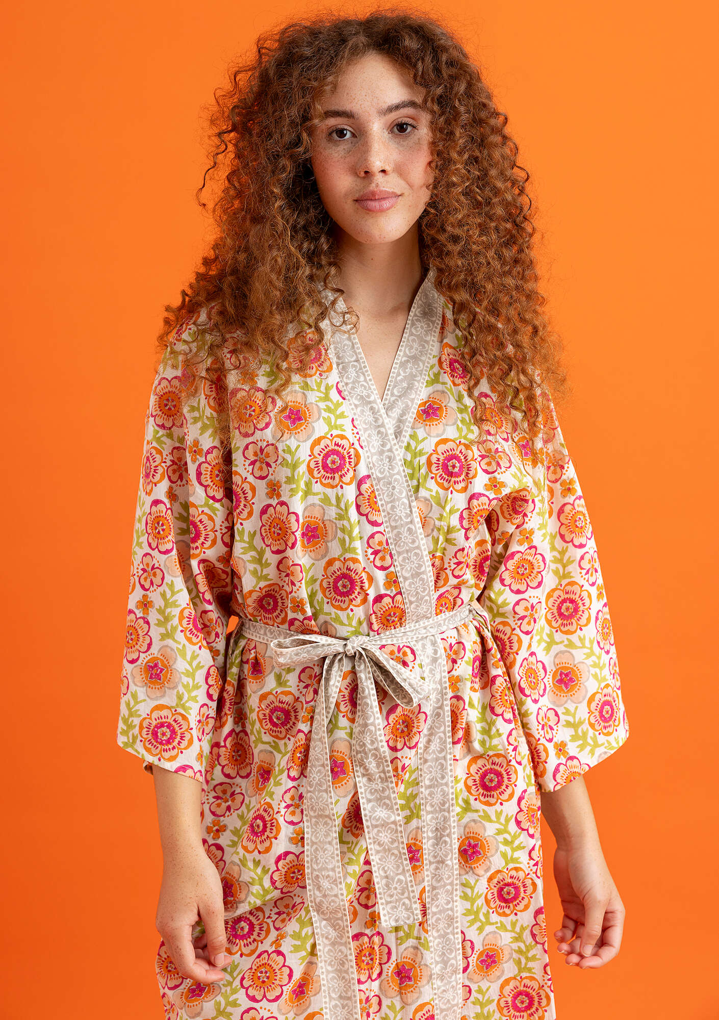 "Petals" organic cotton kimono