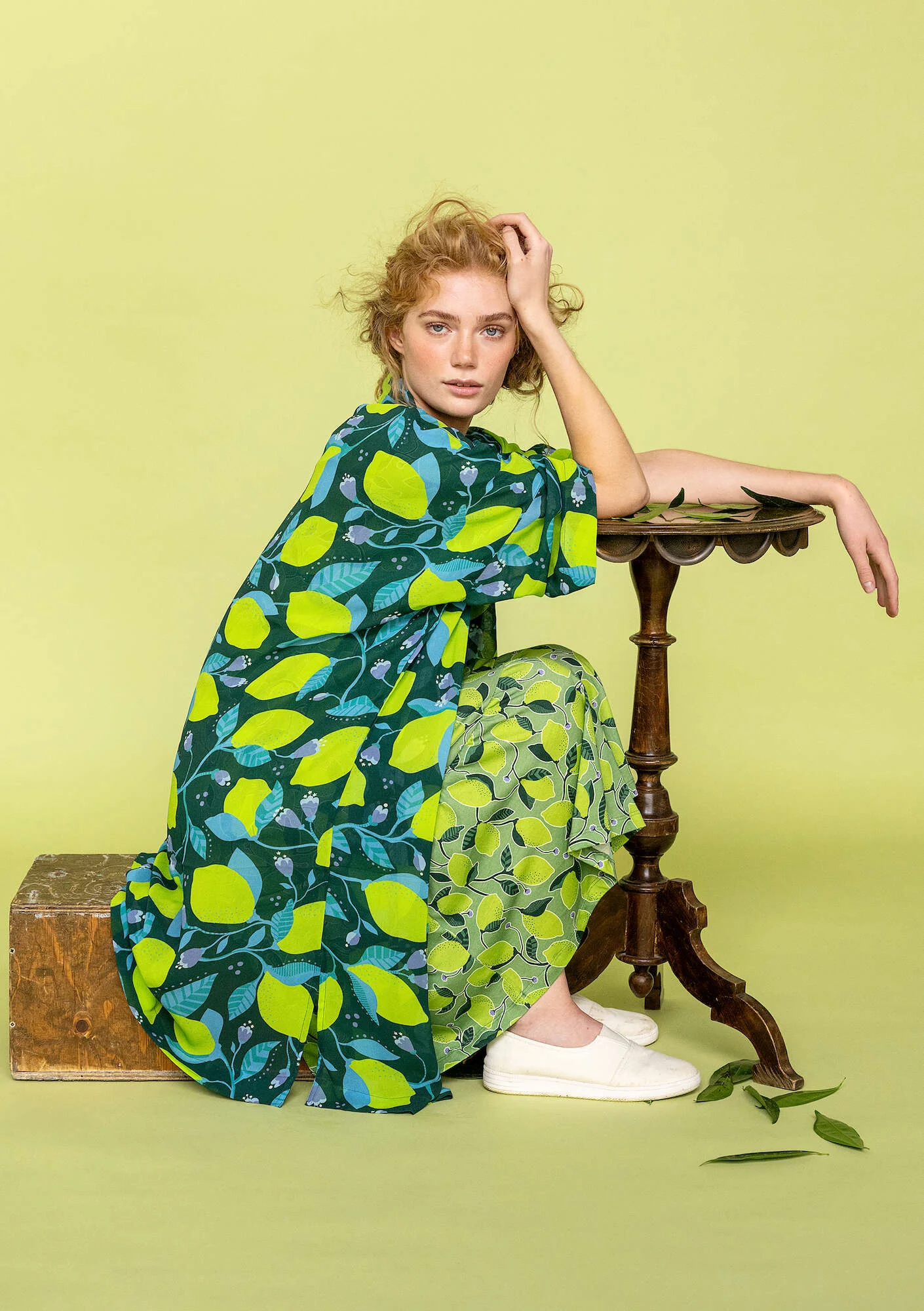 "Limone" woven viscose kimono