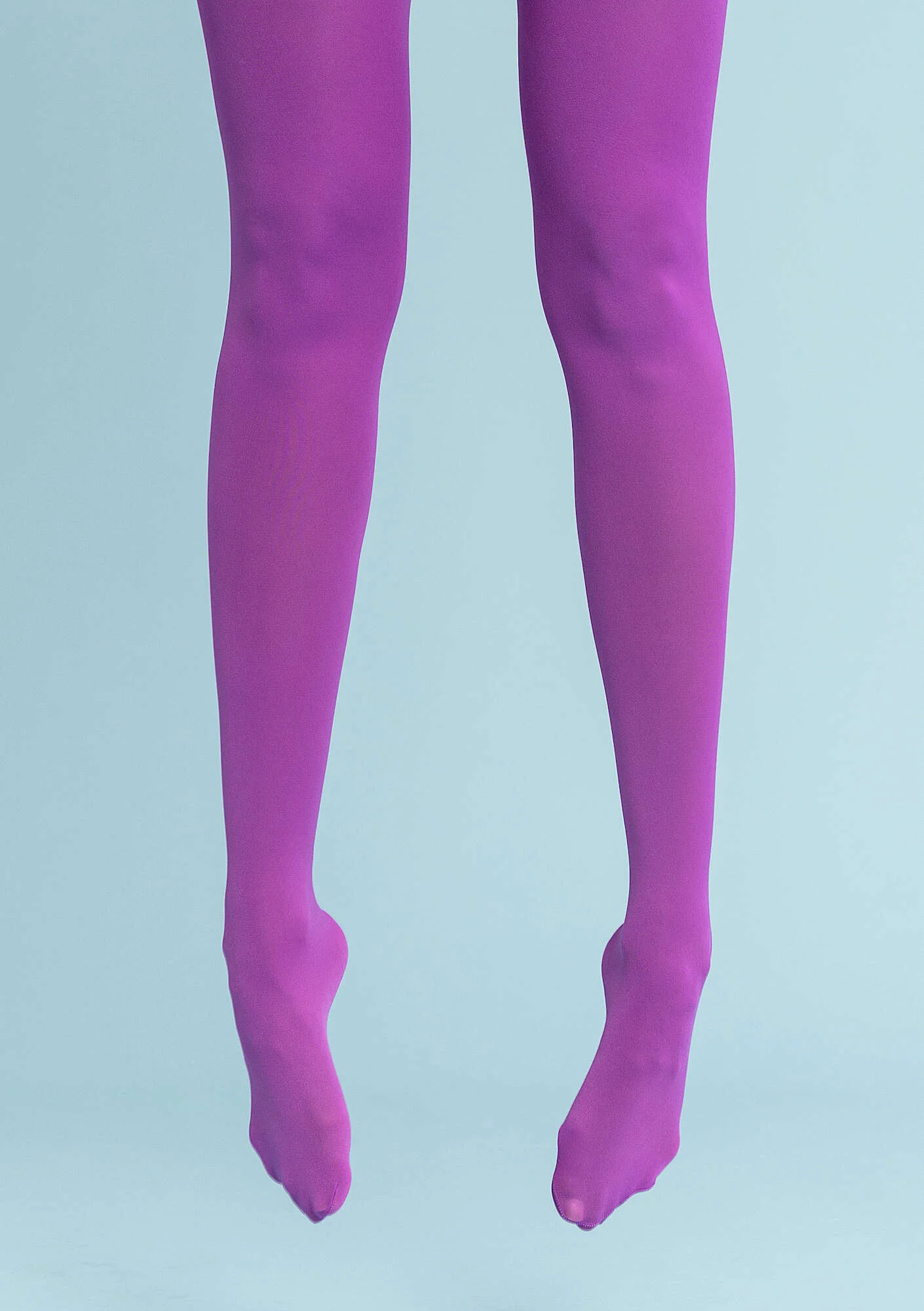 Solid-colour tights made from recycled polyamide